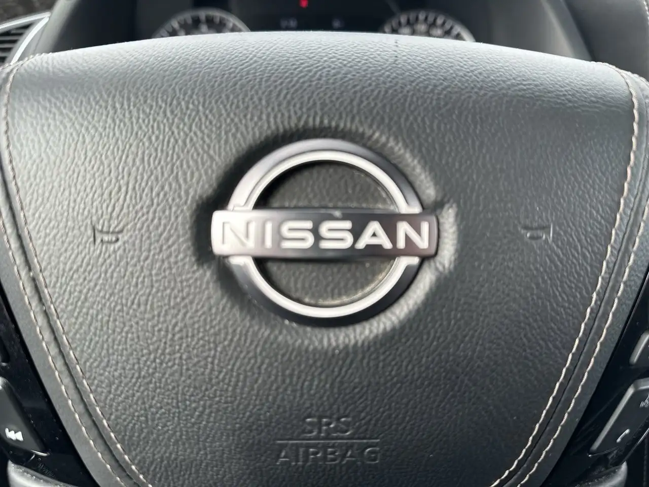 Nissan Armada снимка Nissan Armada