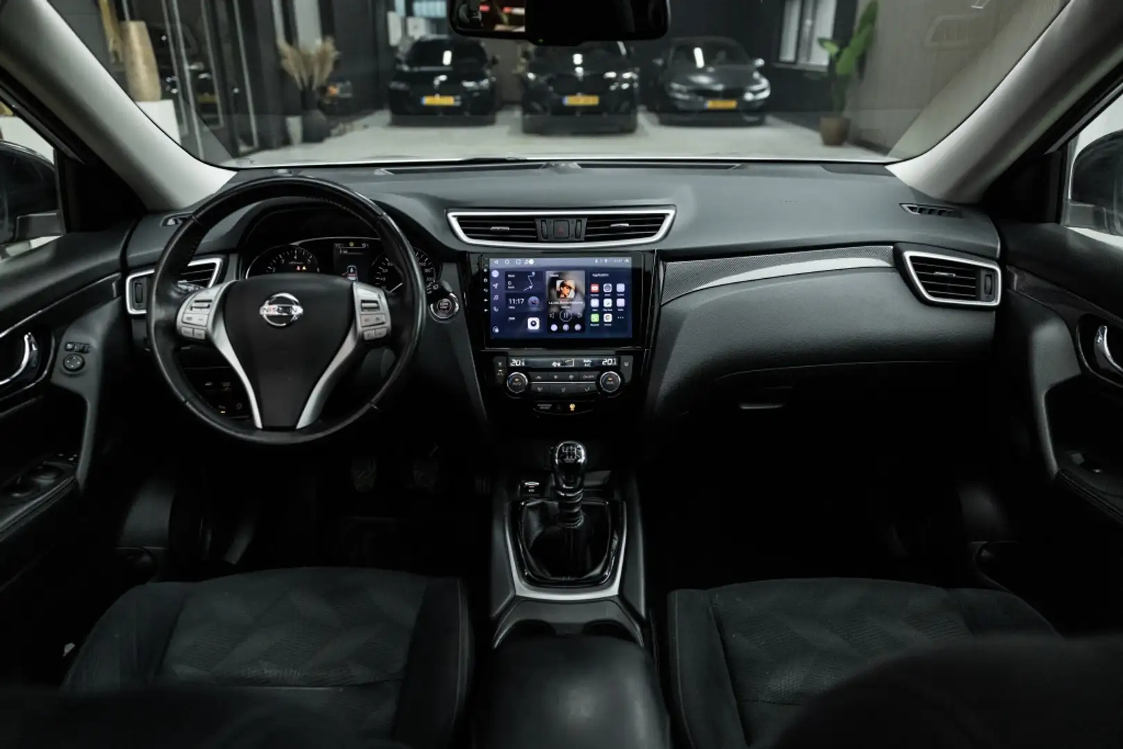 Nissan X-Trail 1.6 DIG-T Connect Ed Grau - 2