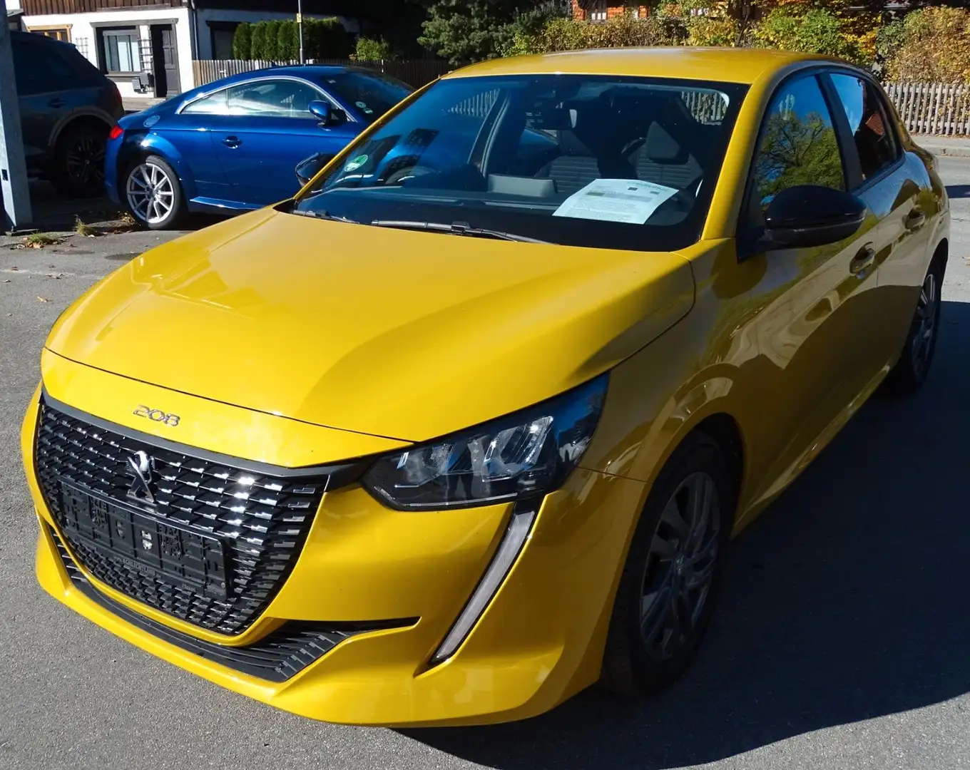 Peugeot 208 Active Pack Jaune - 1