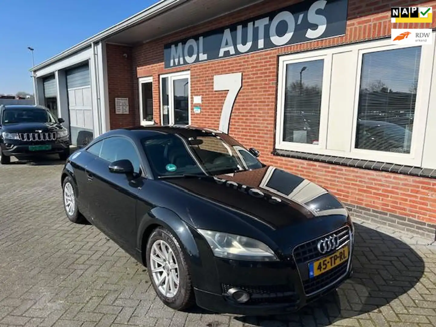 Audi TT 2.0 TFSI Pro Line , APK 04-2026 Zwart - 1