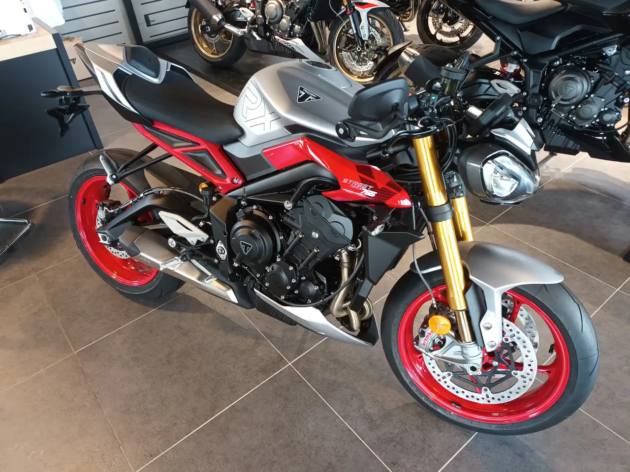 Triumph Street Triple 765
