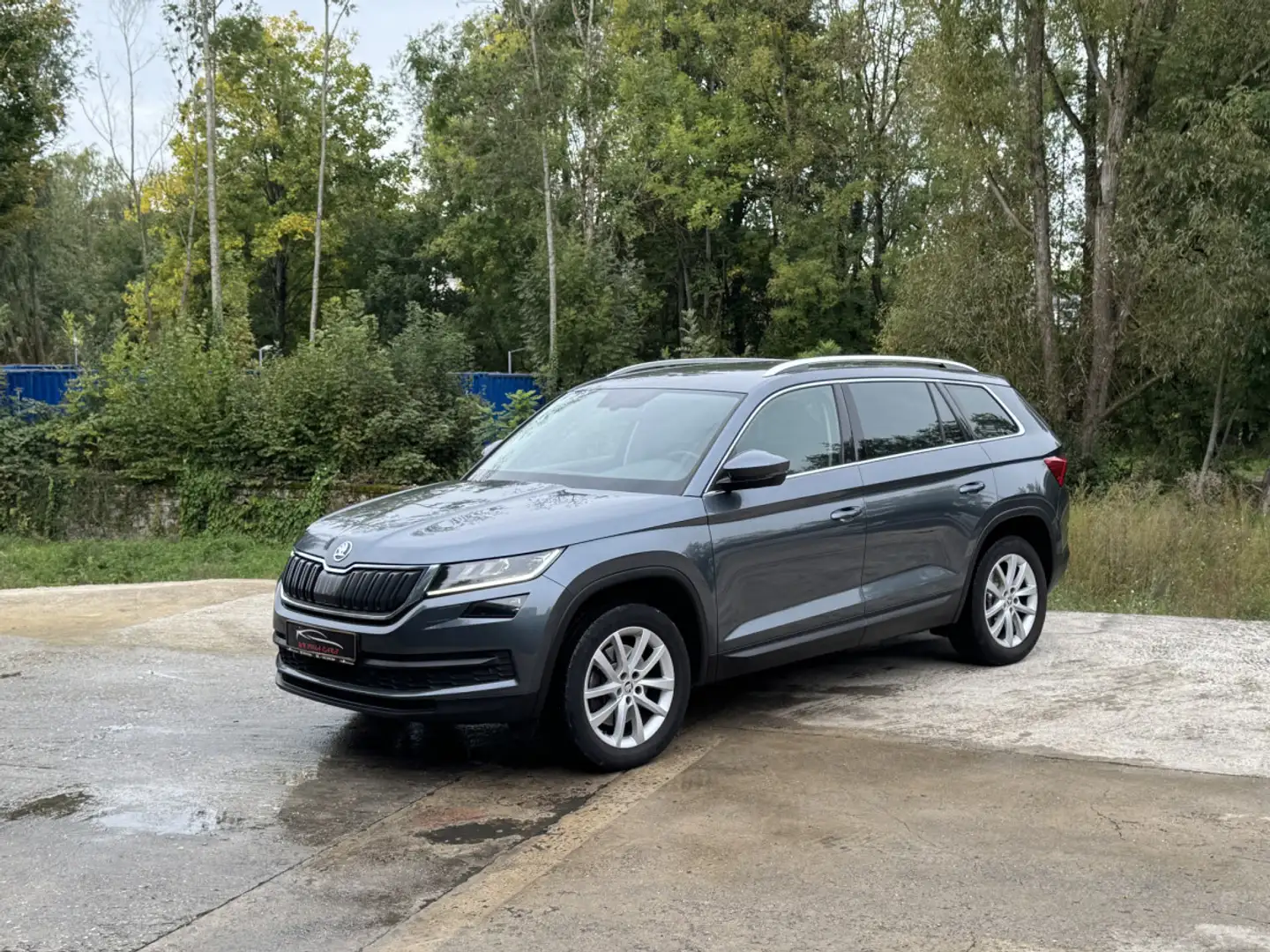 Skoda Kodiaq KODIAQ 2.0TSI 180CV BVA Gris - 2