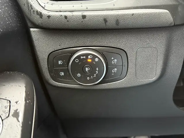 Ford Focus view 9