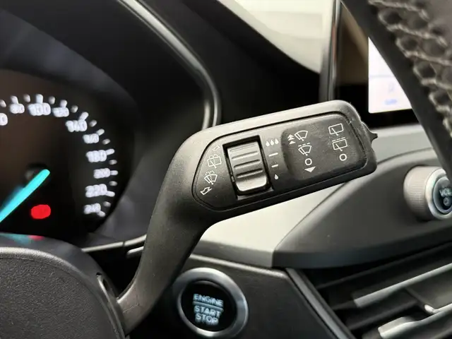 Ford Focus view 15