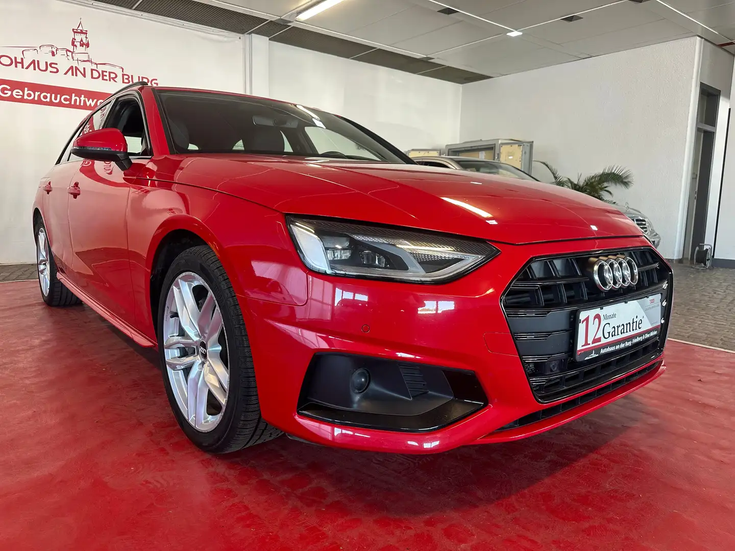 Audi A4 40 TDI advanced Rot - 1
