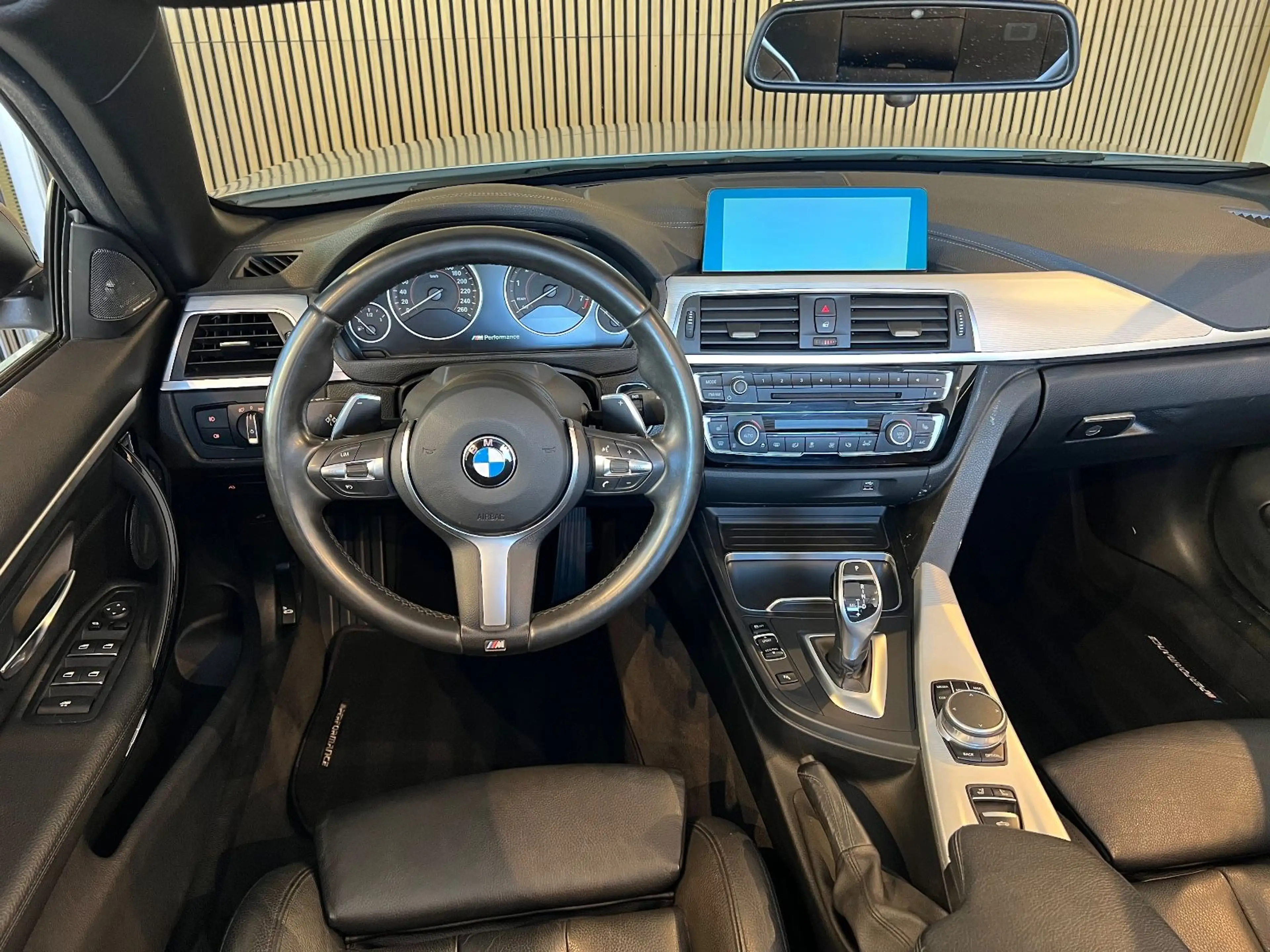 BMW 430 i Cabrio M-PAKET/SOUND/KEYLESS/LED/CAM/HARMAN — photo 12
