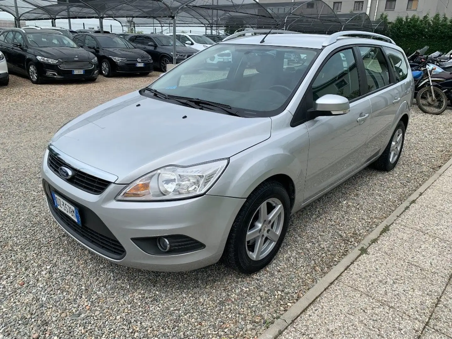 Ford Focus 1.6 TDCi (110CV) SW Tit. DPF Grigio - 1