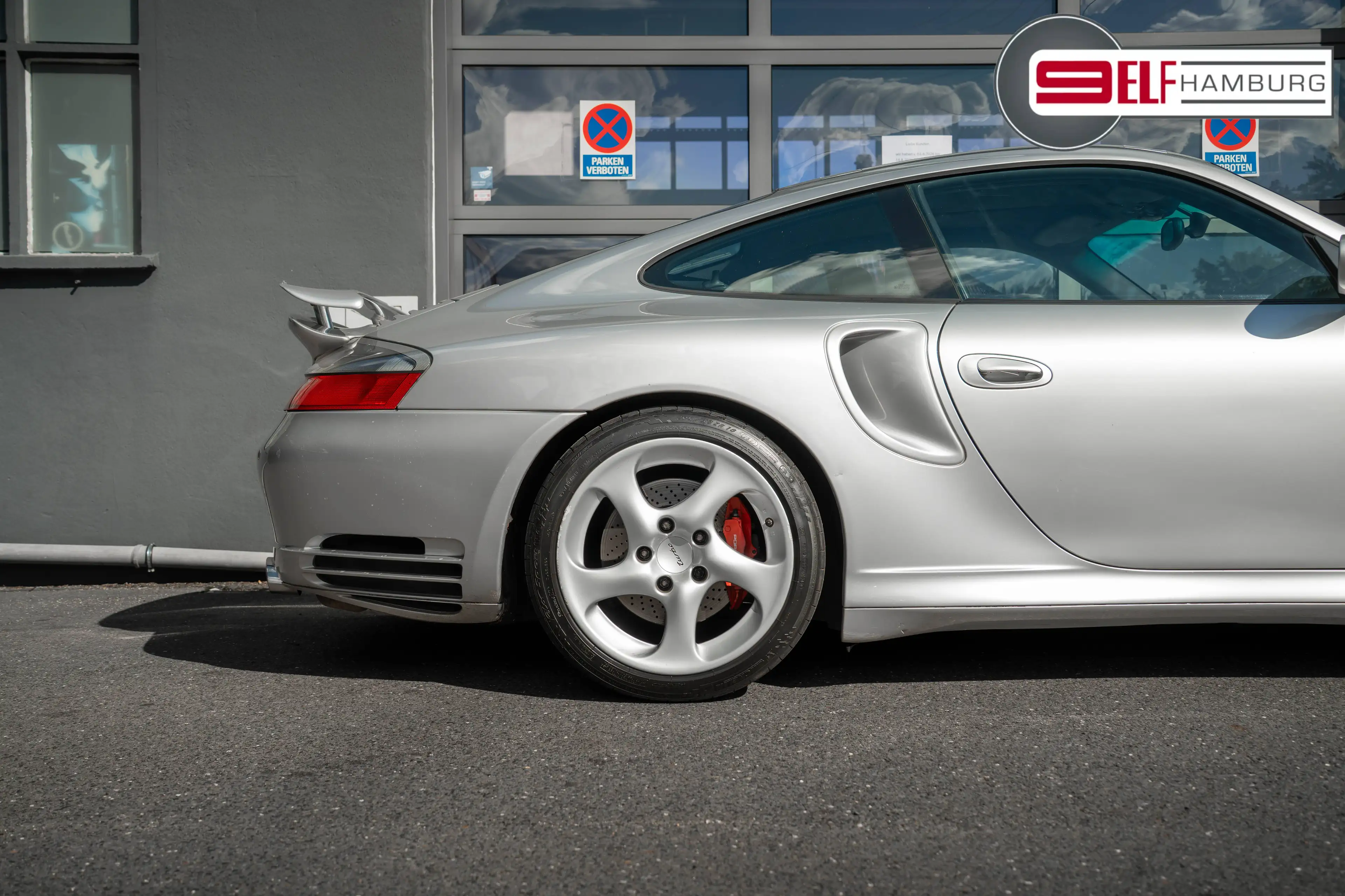 Porsche 996 996 Turbo — photo 9