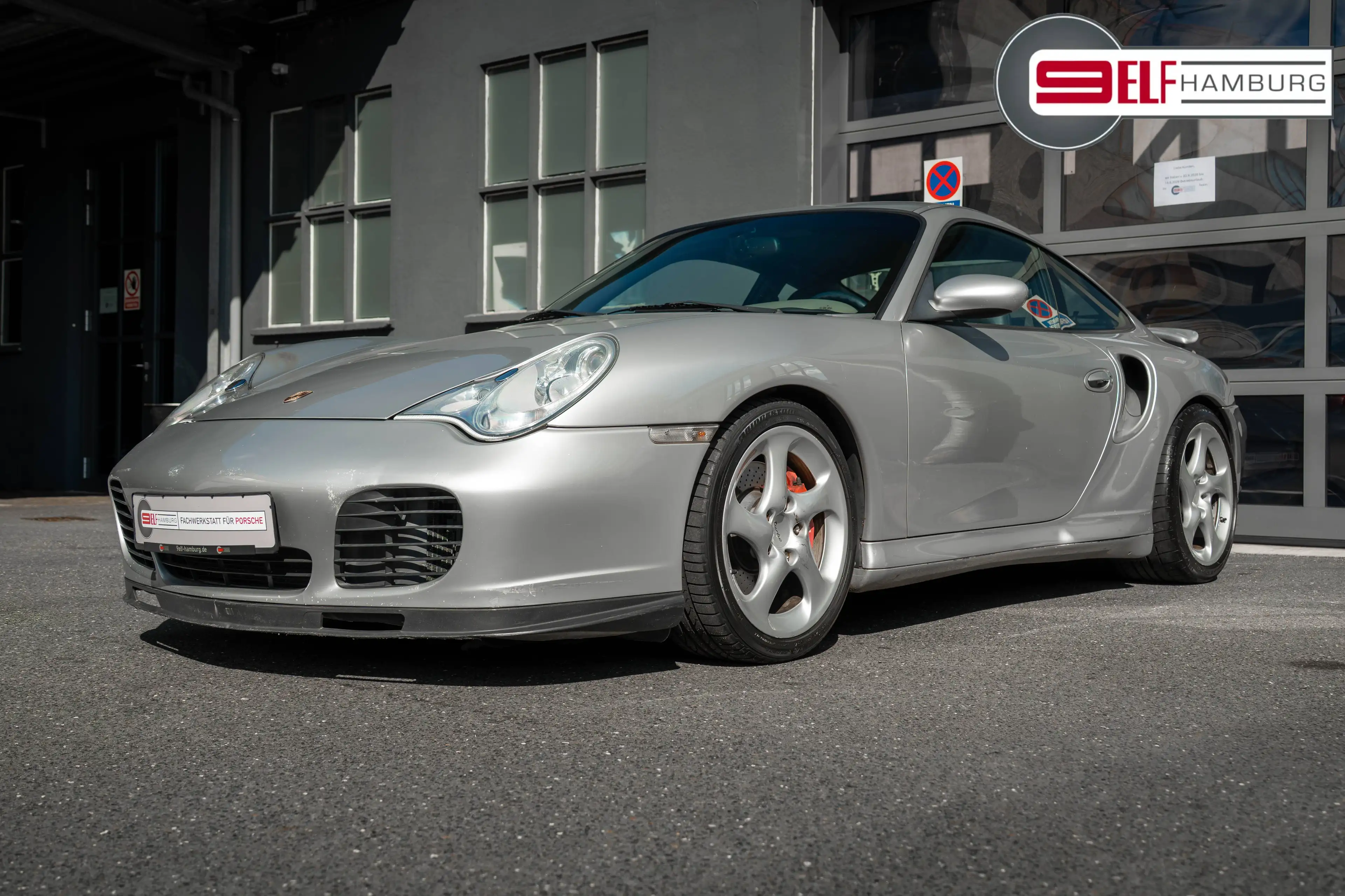 Porsche 996 996 Turbo — photo 6