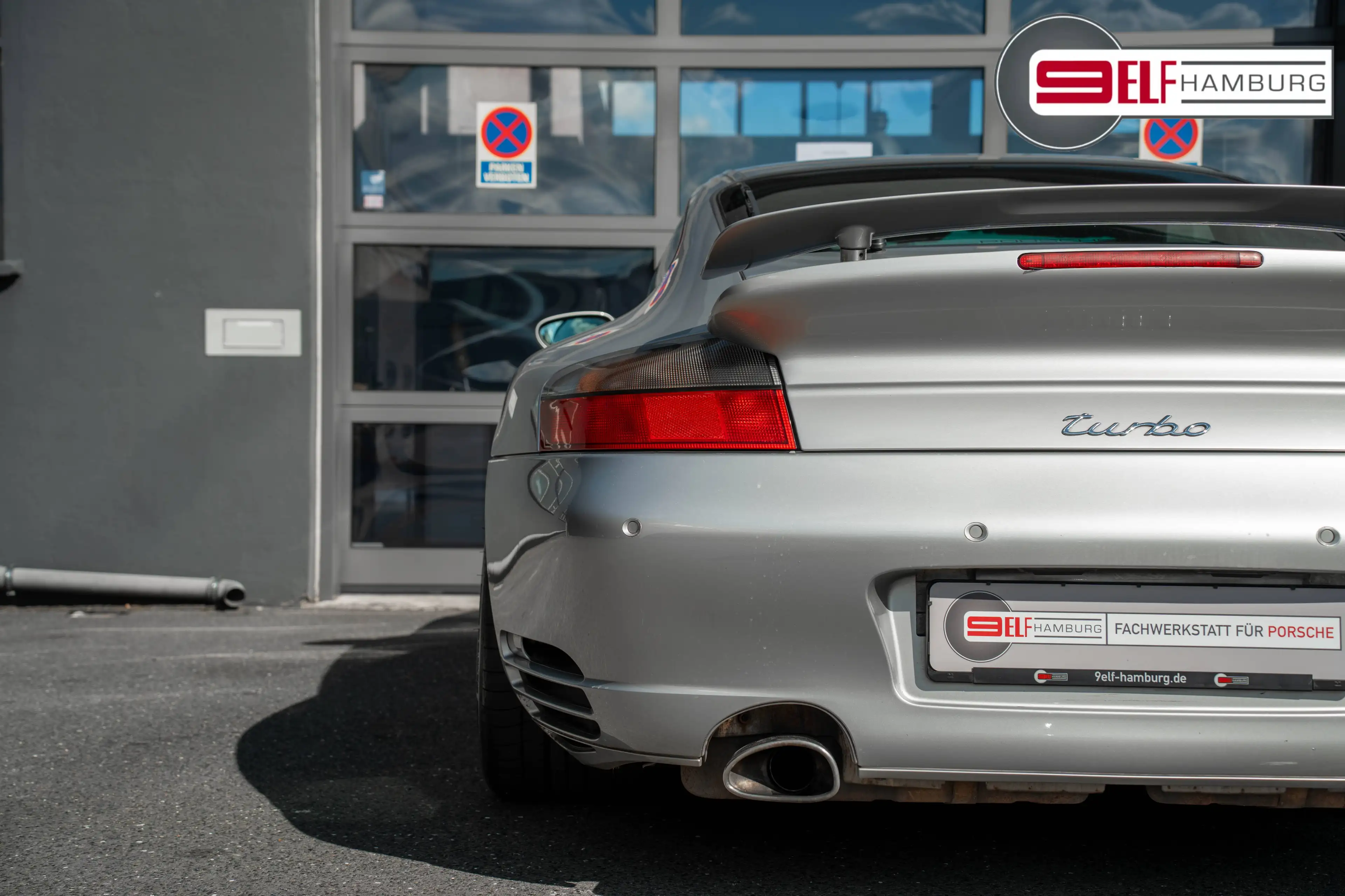 Porsche 996 996 Turbo — photo 11