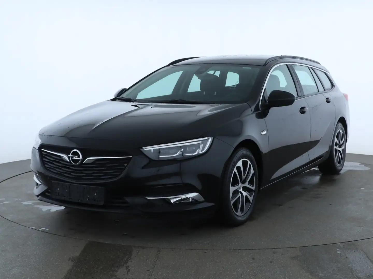 Opel Insignia Sports Tourer 1.5 Direct InjectionTurbo Business E Fekete - 1