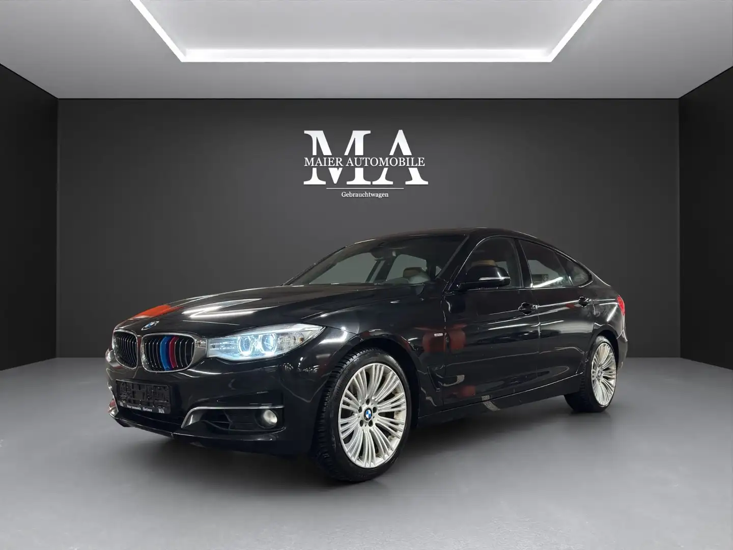 BMW 335 335i GT xDrive*LUXURY LINE*HEADUP*PANORAMA*SHZ* Чорний - 1