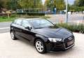 Audi A3 A3 1.0 TFSI Sportback S tronic/ Leder / Navi / ... Noir - thumbnail 1