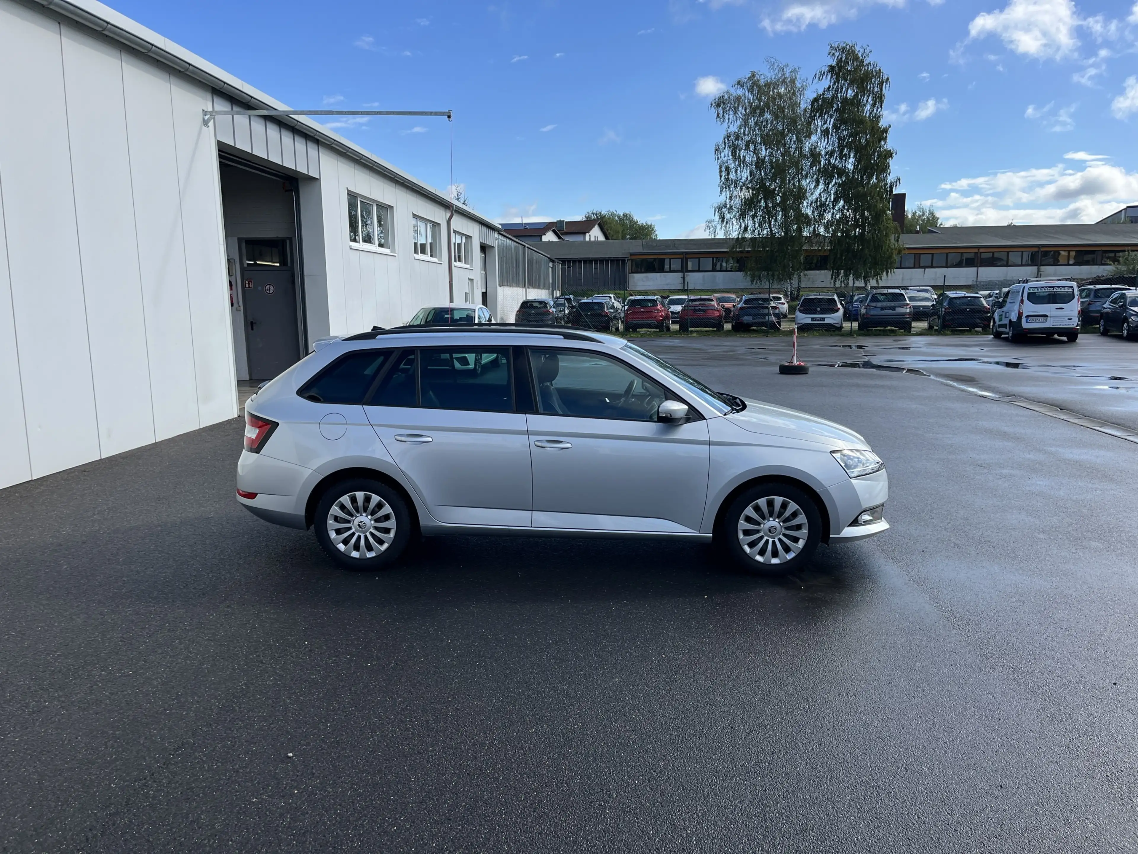 Skoda Fabia Combi 1.0 TSI Ambition 97€ m.20% Anz. Navi PDC S — photo 6