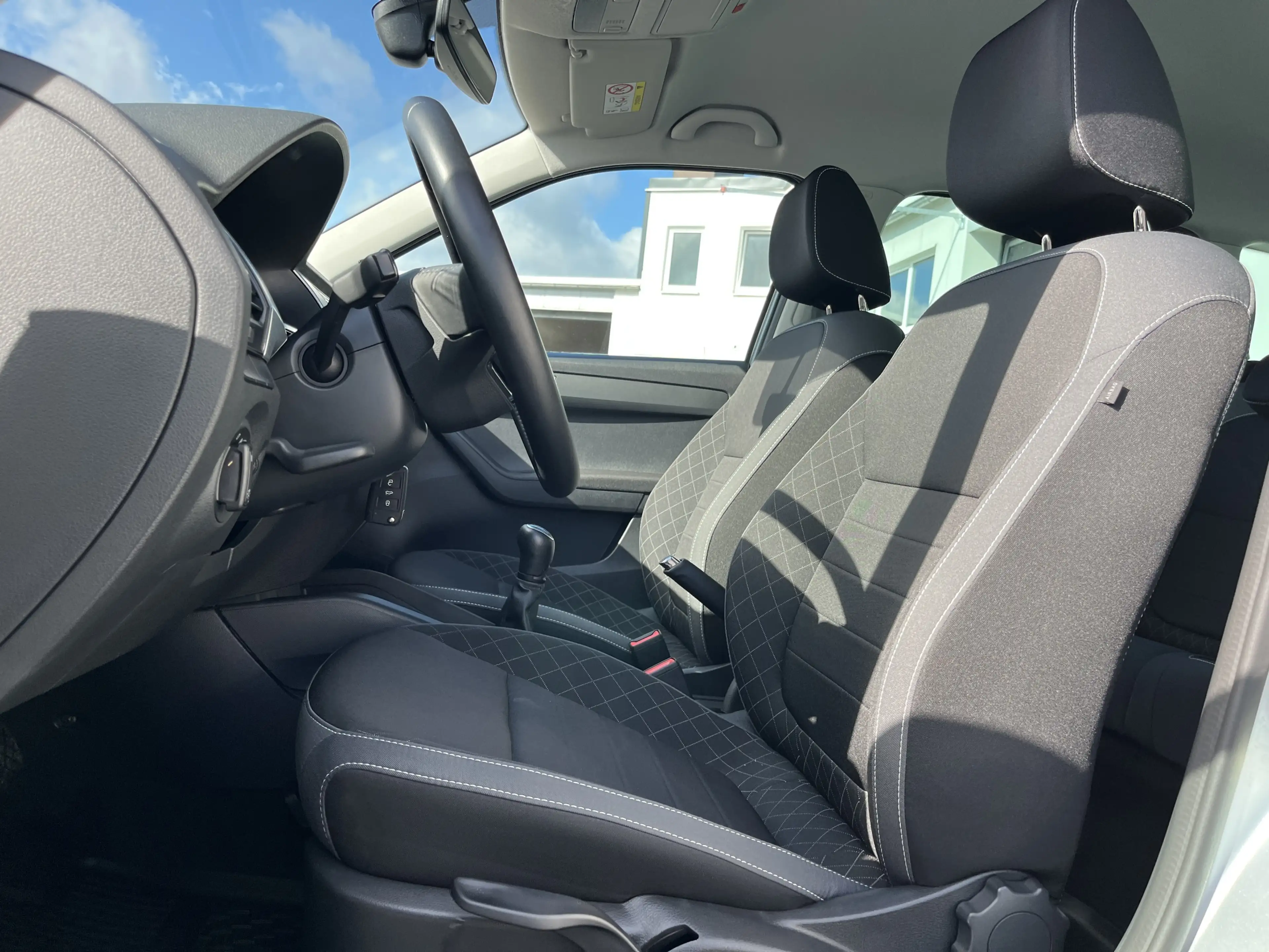 Skoda Fabia Combi 1.0 TSI Ambition 97€ m.20% Anz. Navi PDC S — photo 13