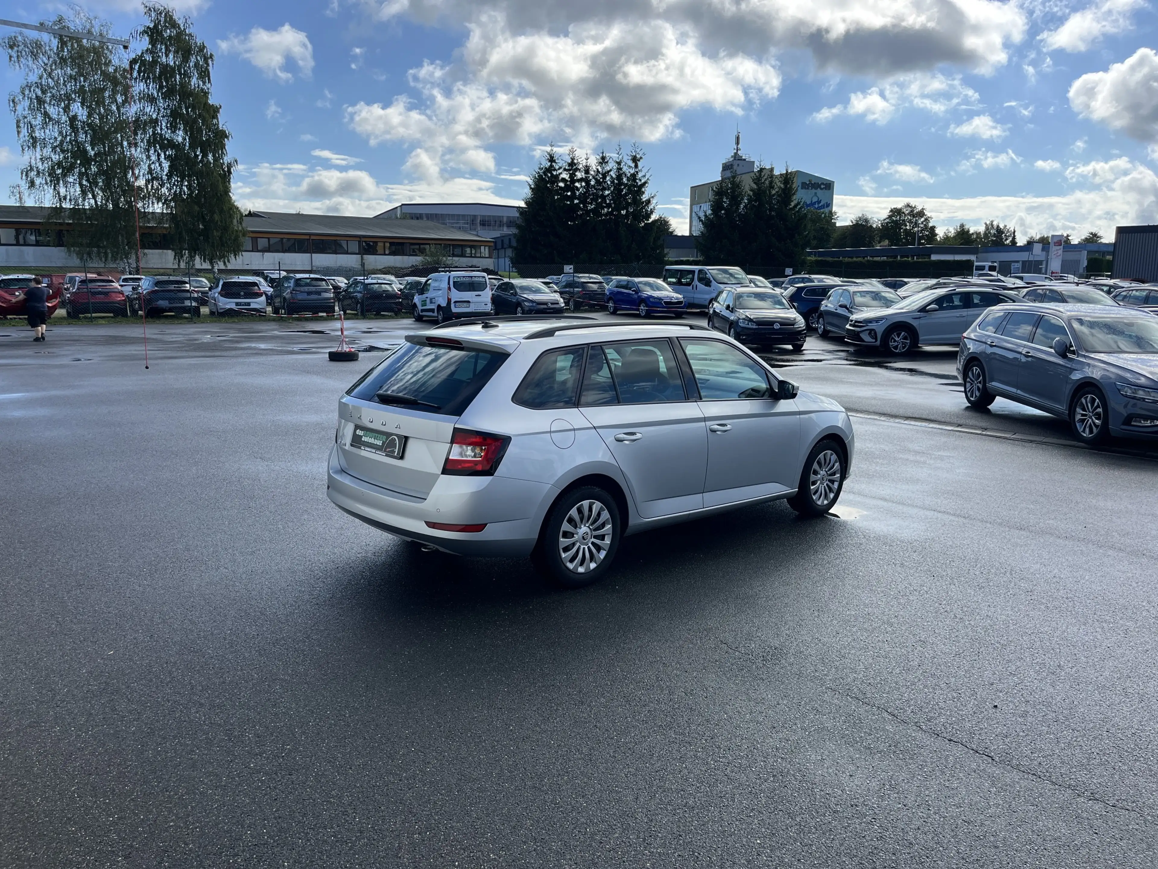 Skoda Fabia Combi 1.0 TSI Ambition 97€ m.20% Anz. Navi PDC S — photo 8