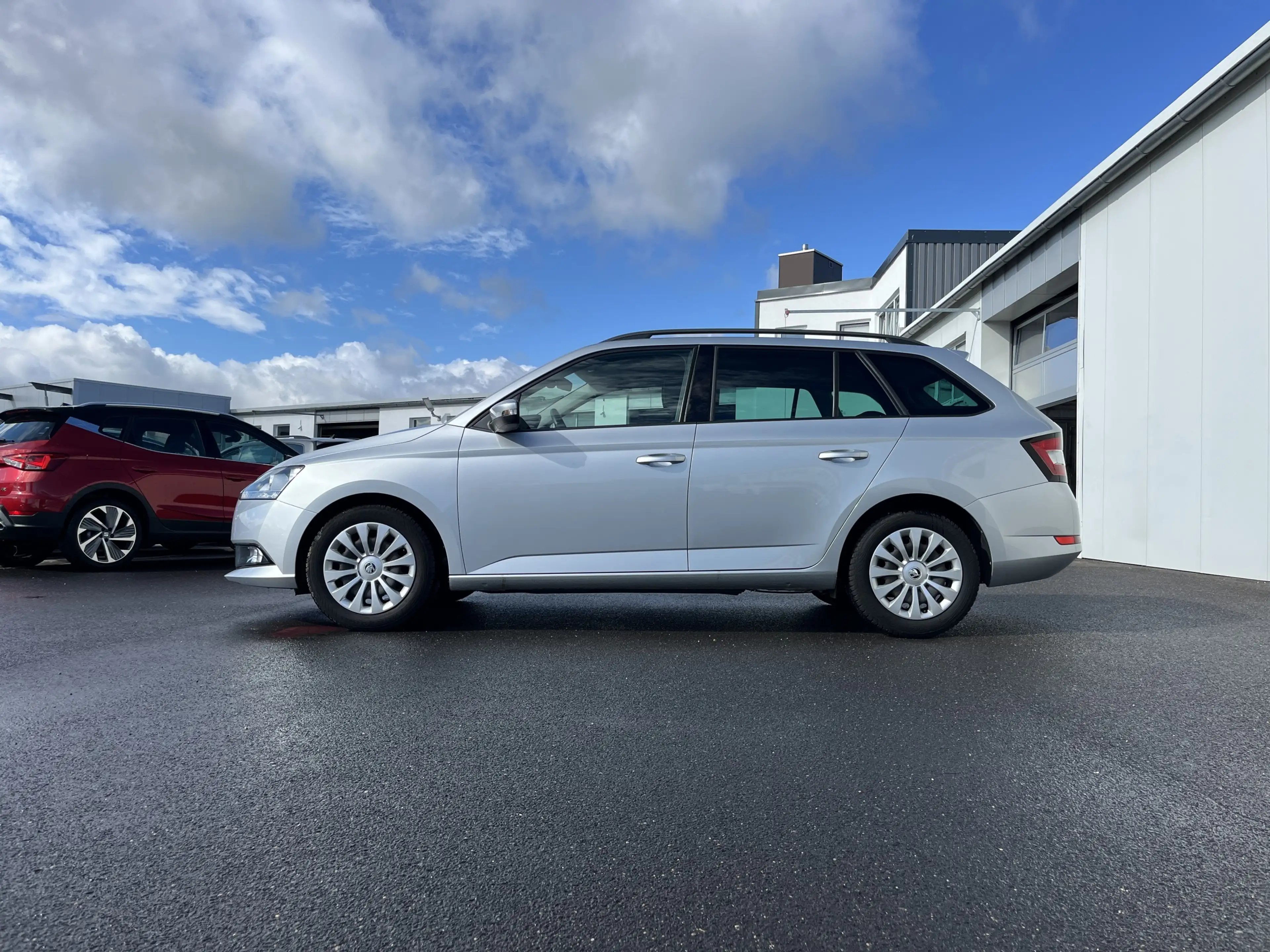 Skoda Fabia Combi 1.0 TSI Ambition 97€ m.20% Anz. Navi PDC S — photo 2
