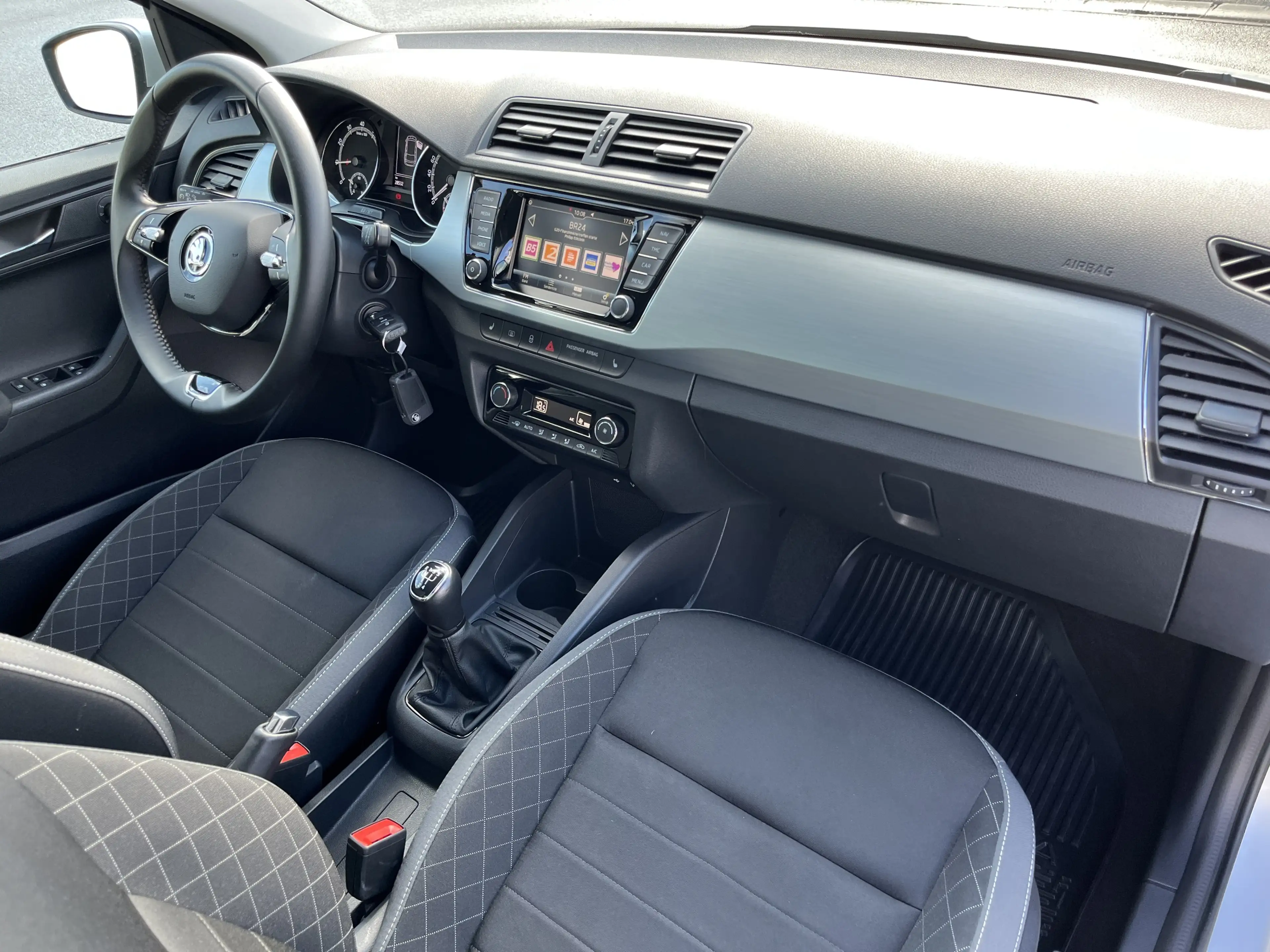 Skoda Fabia Combi 1.0 TSI Ambition 97€ m.20% Anz. Navi PDC S — photo 14
