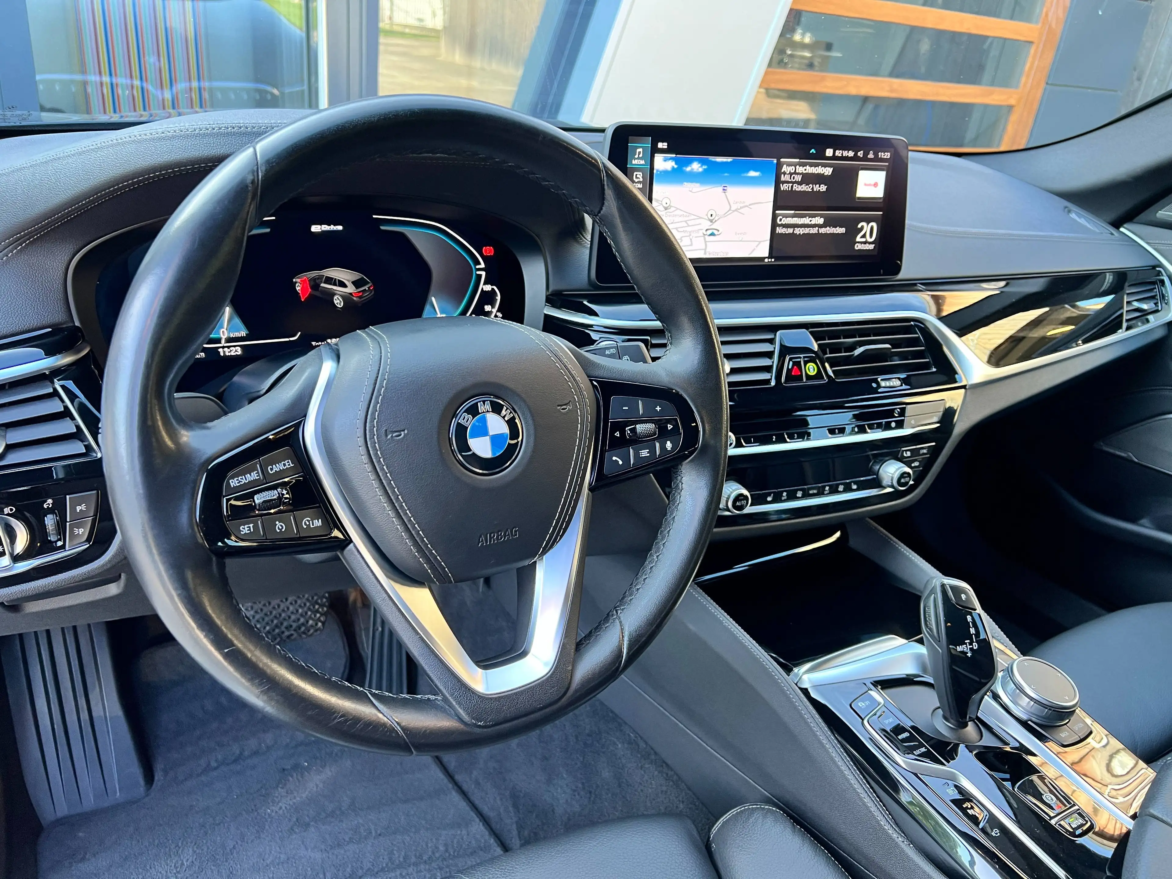 BMW 530 e Touring - LASER/ LED/ 360° CAMERA/ KEYLESS/ GARANTIE — photo 9