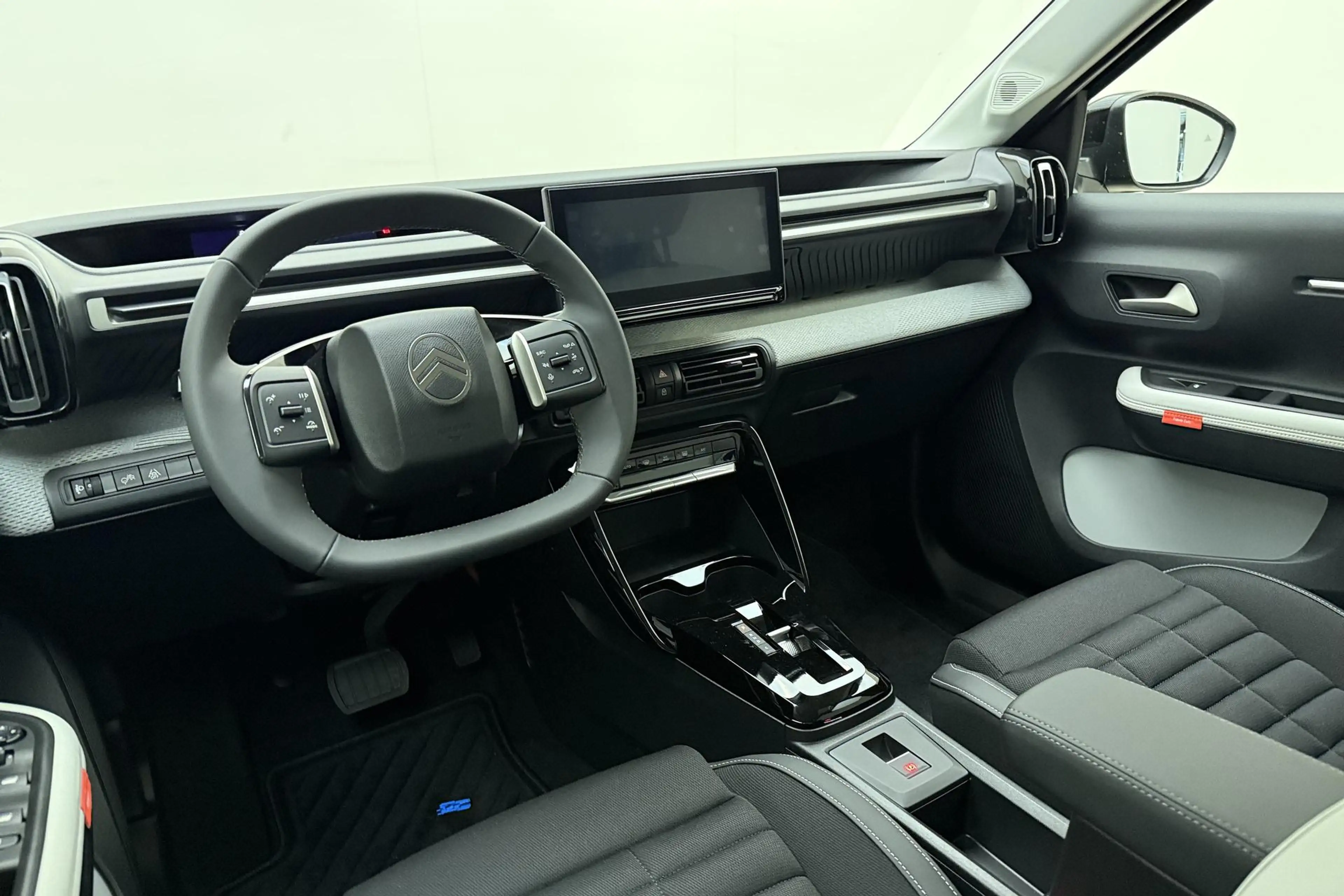 Citroen C3 Aircross Ë-C3 Max 113pk Extended Range 54 kWh Navigatie | D — photo 3