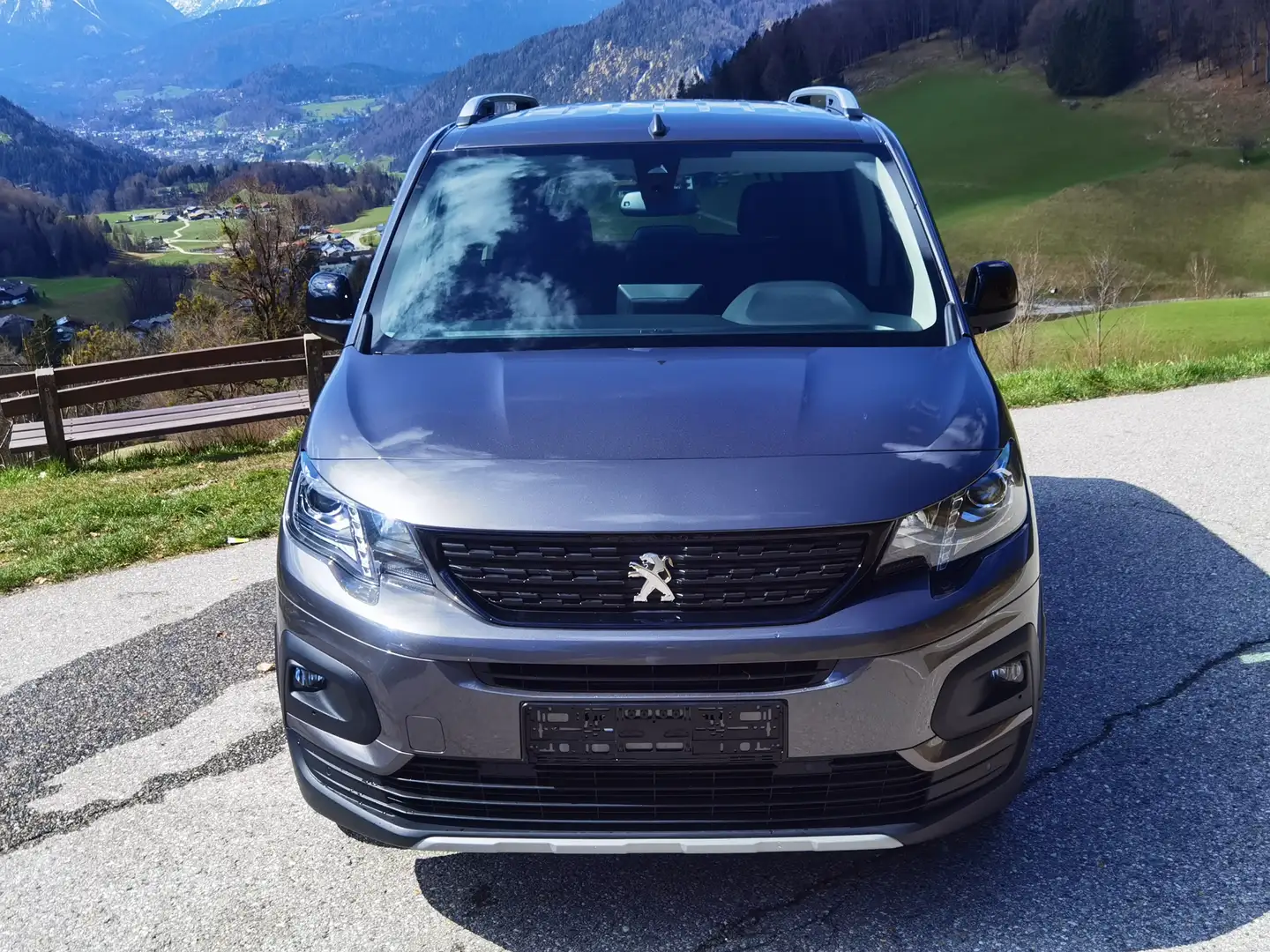 Peugeot e-Rifter GT 50kWh: Abo ab 478/574 pro Monat (netto/brutto) Grigio - 2