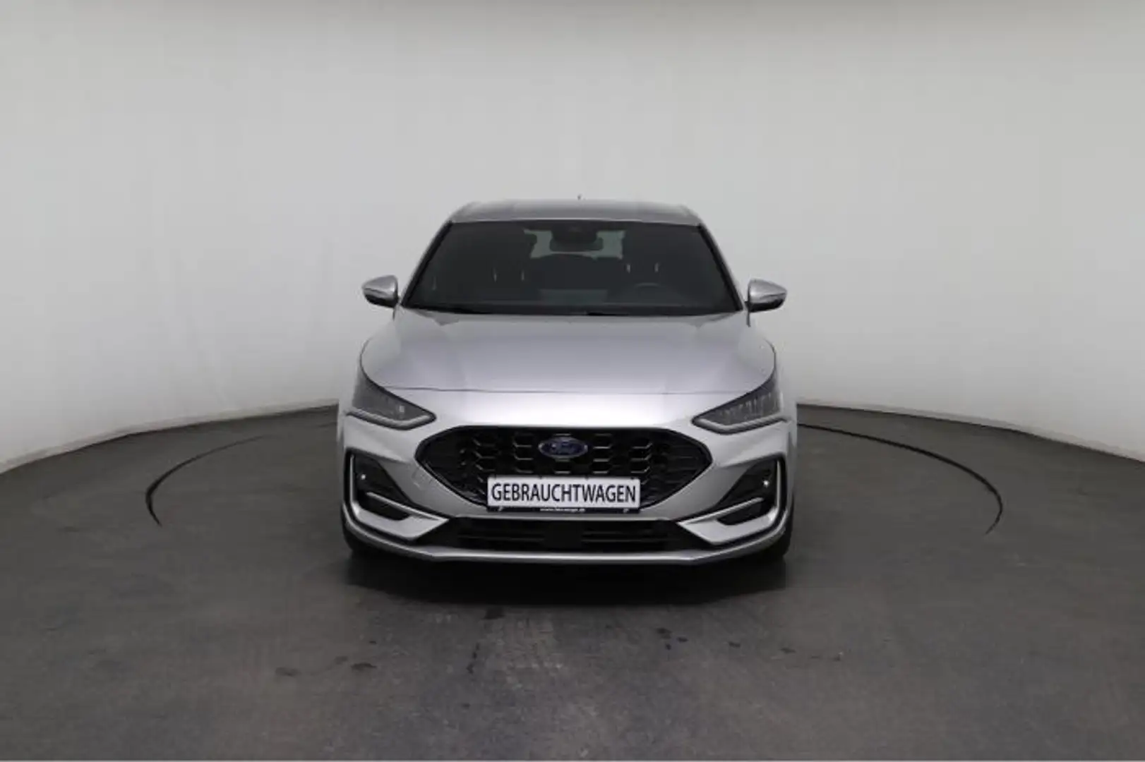 Ford Focus ST-Line (ST-Line) 1.0 EcoBoost 114kW (155 PS) 7... Silber - 2