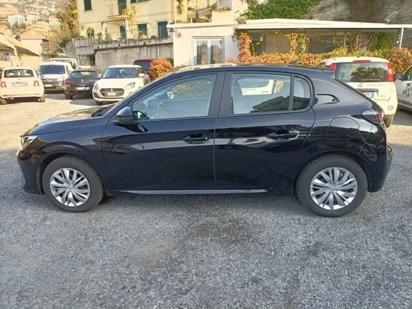 Peugeot 208 PureTech 75 Stop&Start 5 porte Active Negro - 2