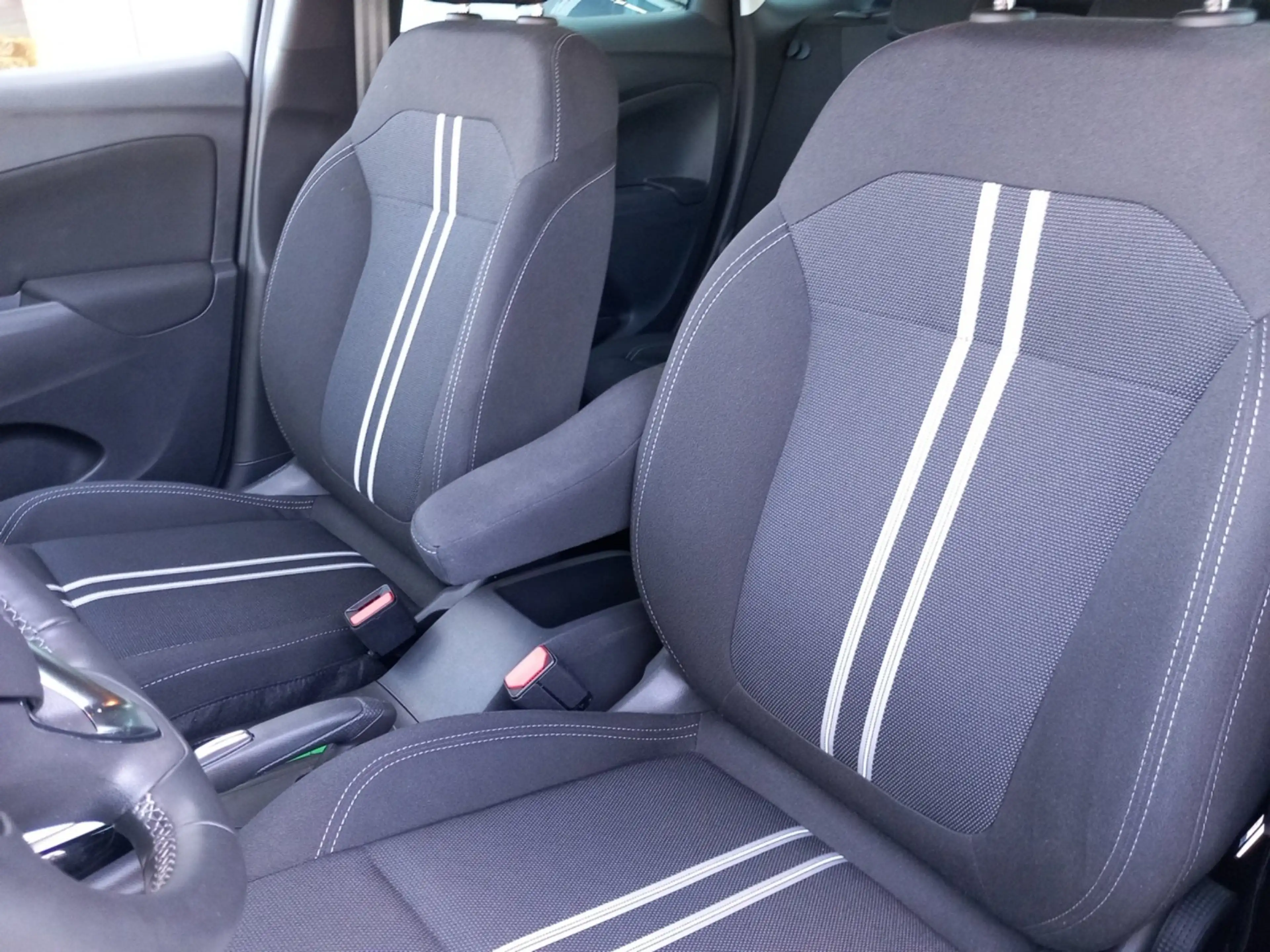 Opel Crossland 1.2 Turbo Elegance Automatik, Klima,PDC — photo 12