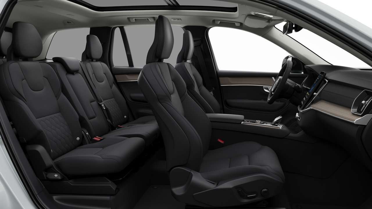 2026 Volvo XC90 B6 AWD Plus Dark Theme 7-Seater thumb 13