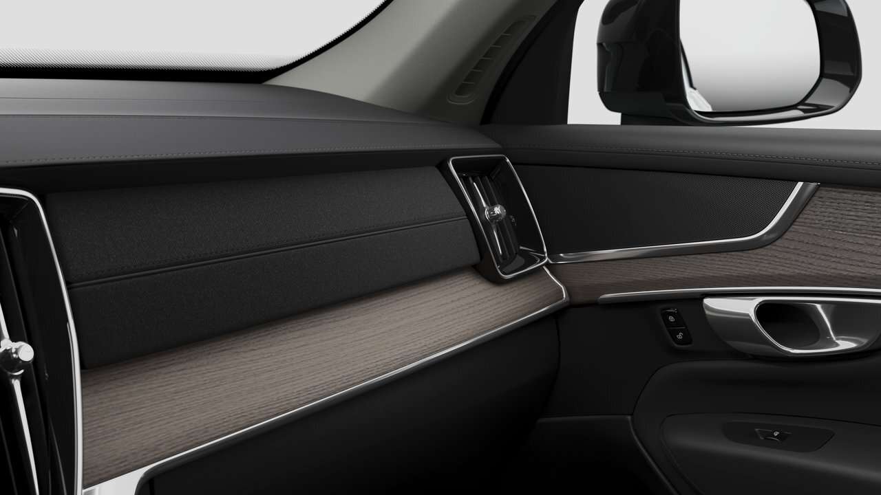 2026 Volvo XC90 B6 AWD Plus Dark Theme 7-Seater thumb 9