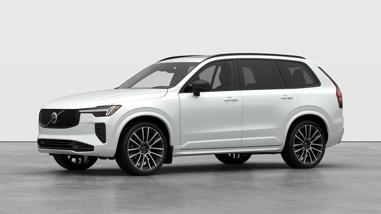 2026 Volvo XC90 B6 AWD Plus Dark Theme 7-Seater