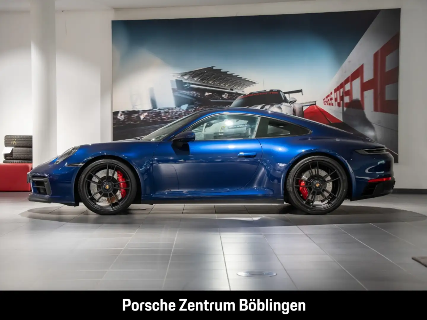 Porsche 992 911 Carrera GTS Sportabgasanlage LED Blauw - 2