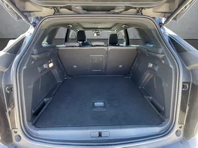 Peugeot 3008 view 7