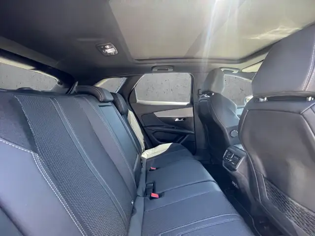 Peugeot 3008 view 14