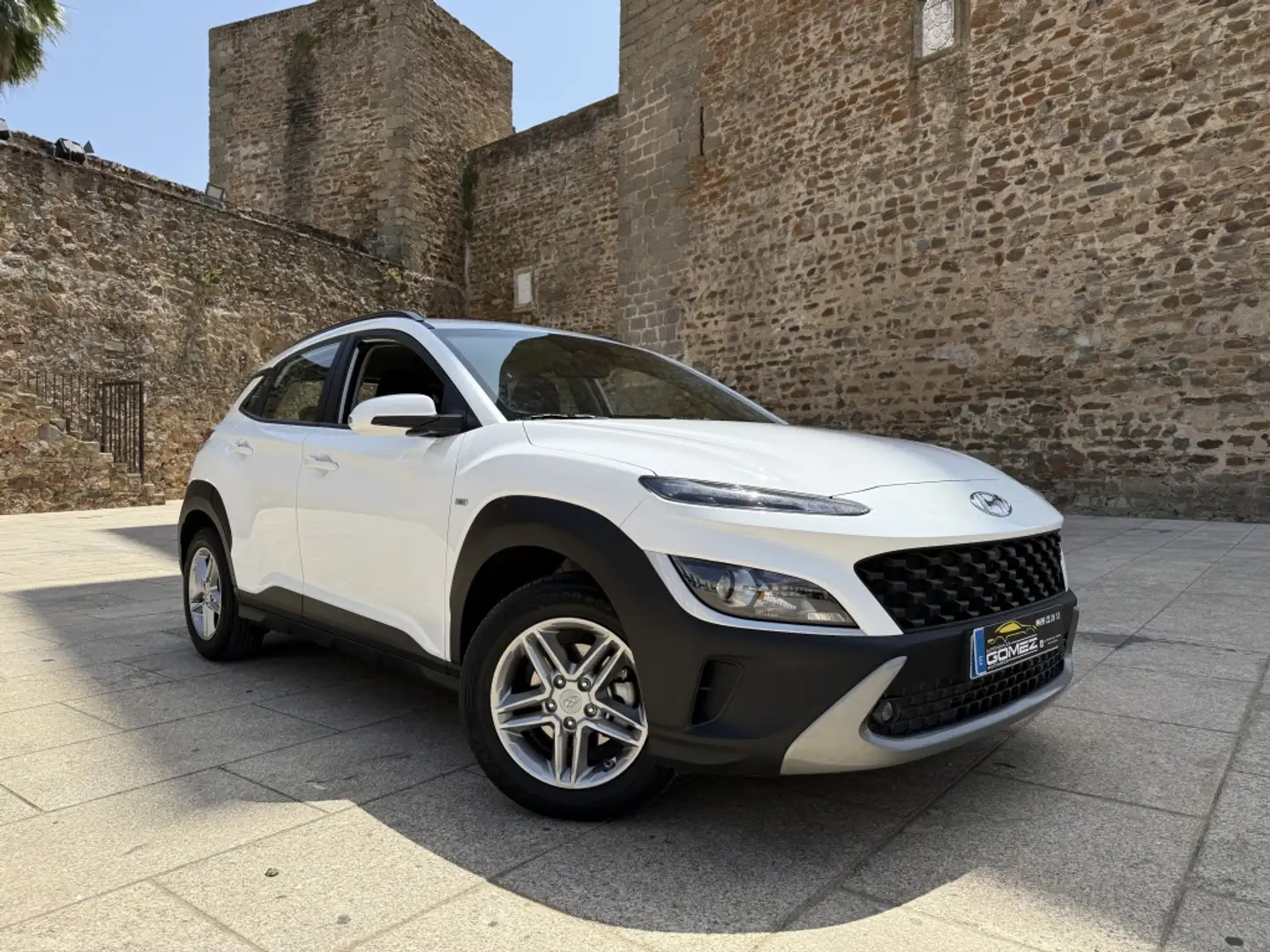 Hyundai KONA 1.6 CRDI 48V Tecno 4x2 Weiß - 2