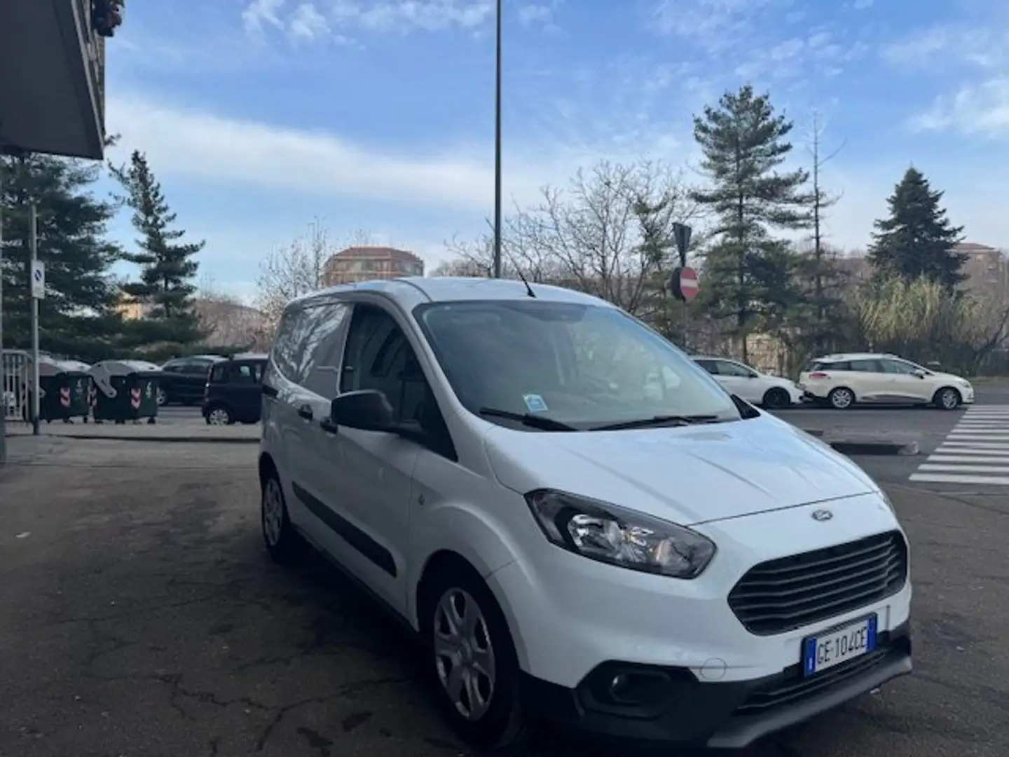Ford Transit Courier Transit Courier 1.5 TDCi 75CV Van Trend Bianco - 1