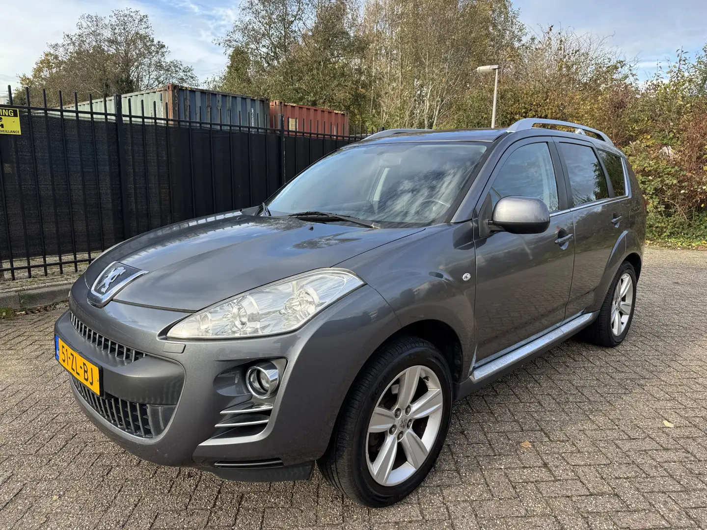 Peugeot 4007 2.4 GT Automaat 4WD 7 Pers Leer/Clima/Stoelverw/CA Šedá - 1