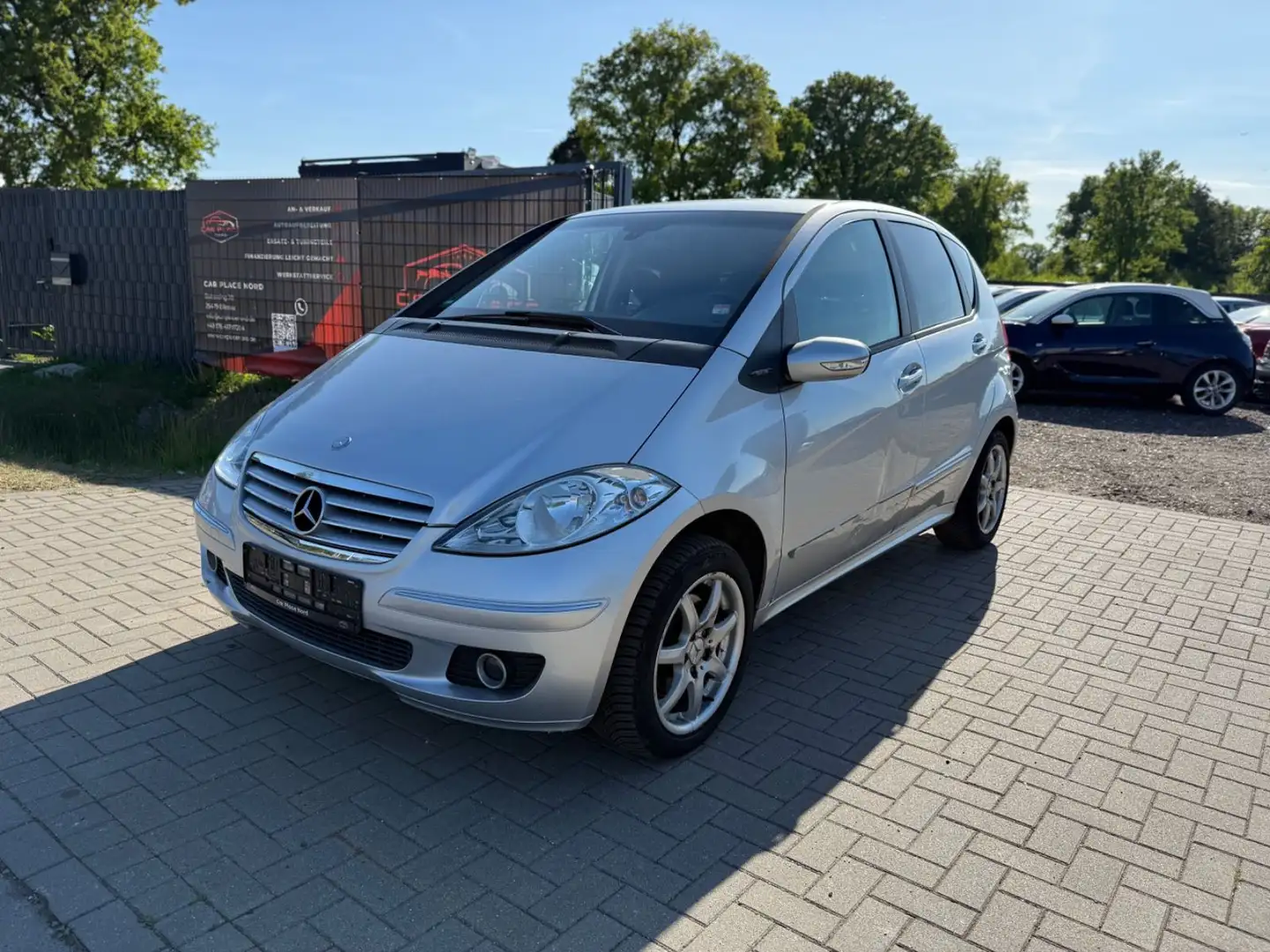 Mercedes-Benz A 200 A -Klasse A 200 CDI Polar Star AHK/SHZ Silber - 1