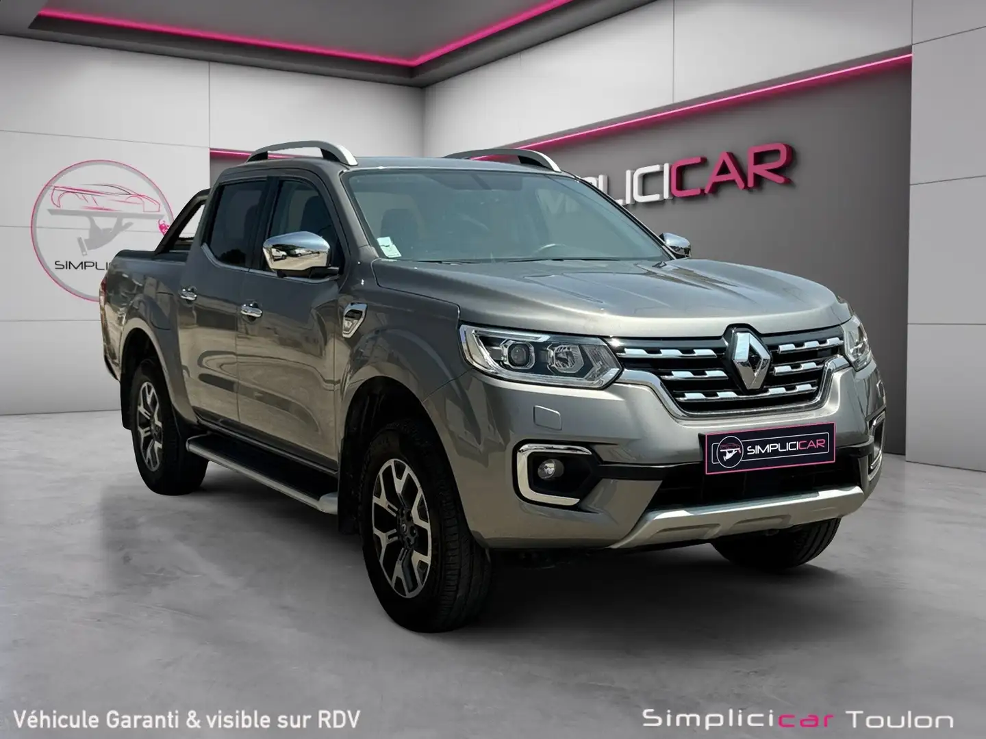 Renault Alaskan INTENS Gris - 1