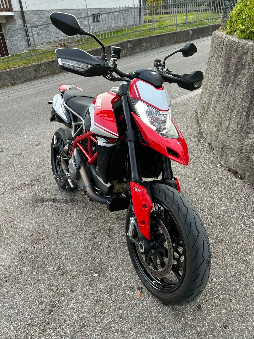 Ducati Hypermotard 950 Piros - 1
