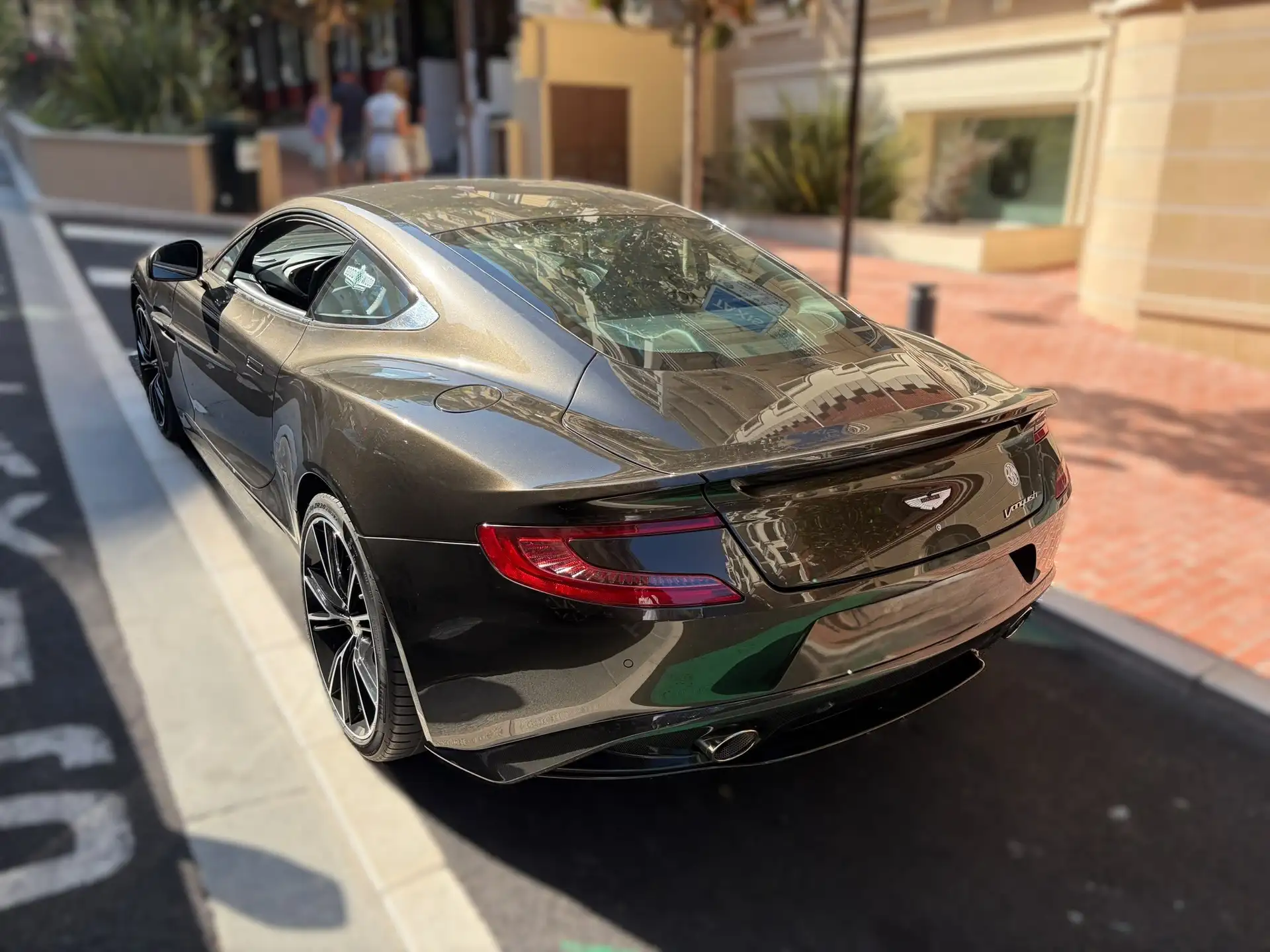 애스턴마틴 뱅퀴시 Coupe 2013 블랙 사진 5