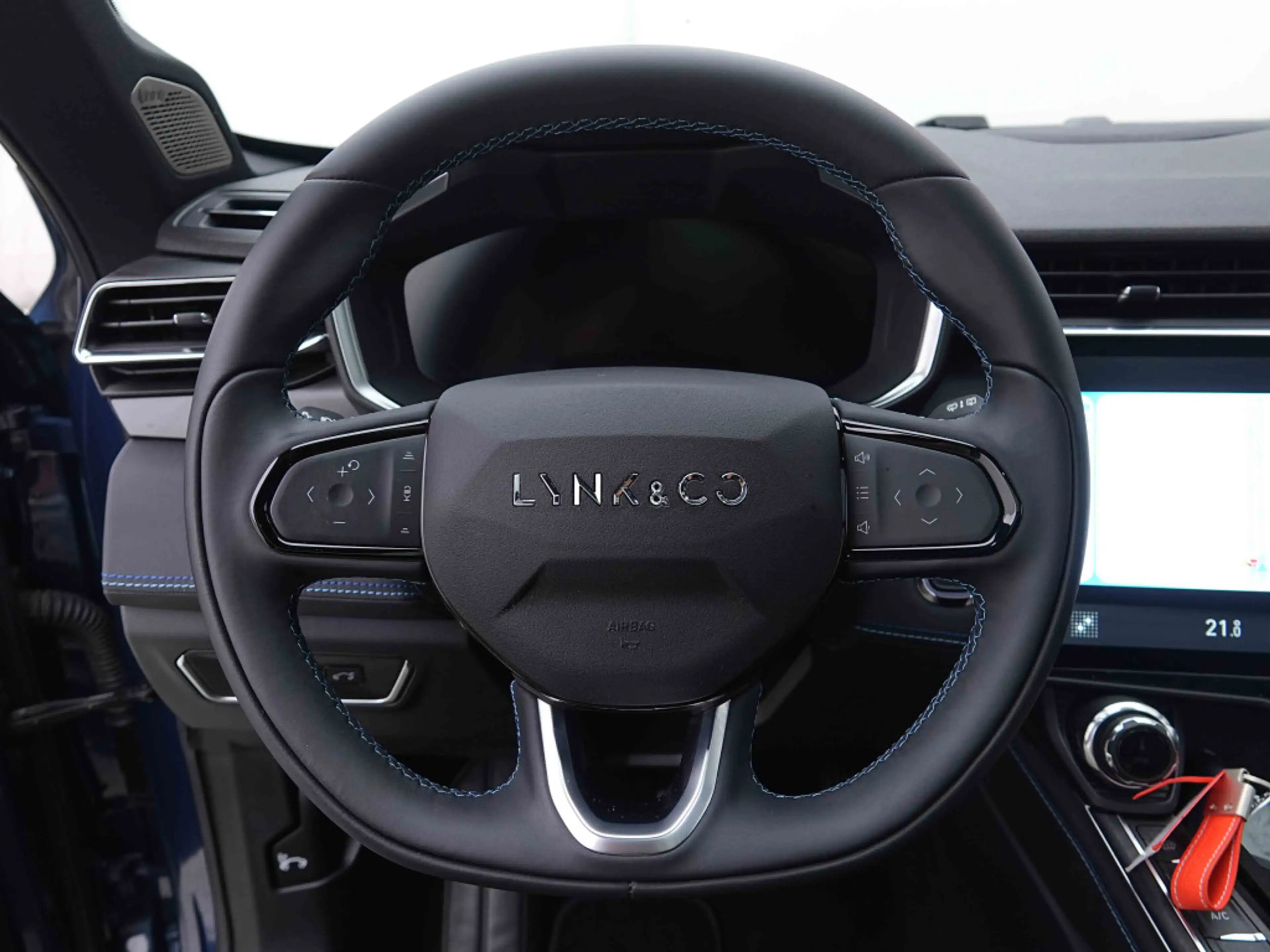 Lynk & Co 01 PHEV 262 | 70 KM EV | Pano | GPS | 360Cam | LED | ALU20 — photo 11
