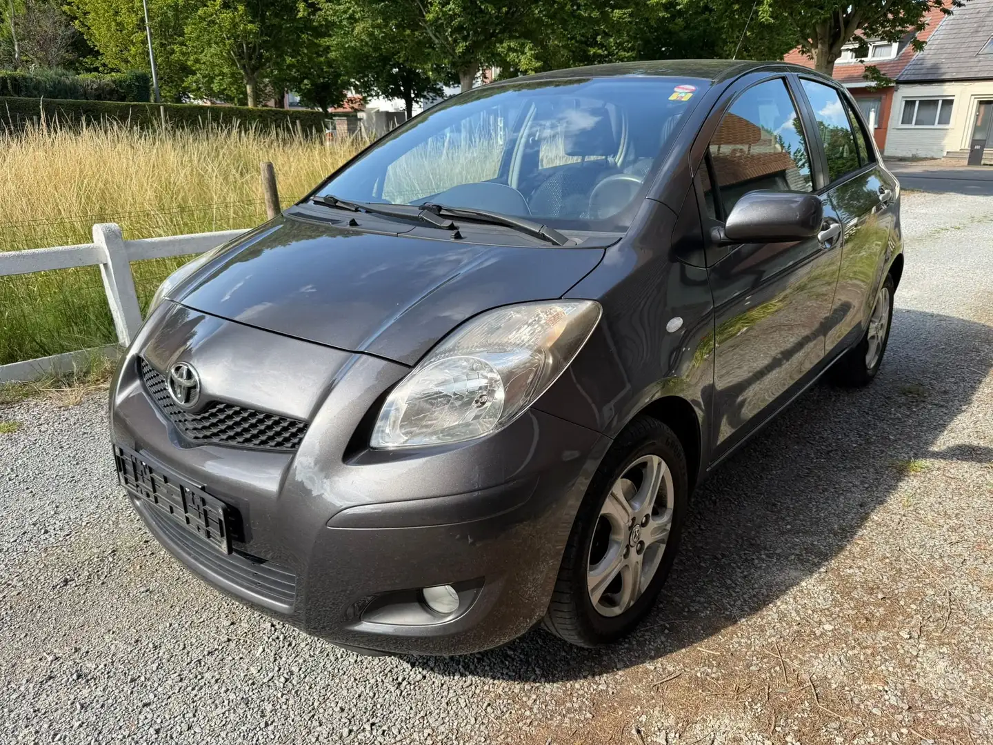 Toyota Yaris Yaris 1.33i VVT-i Luna - 1