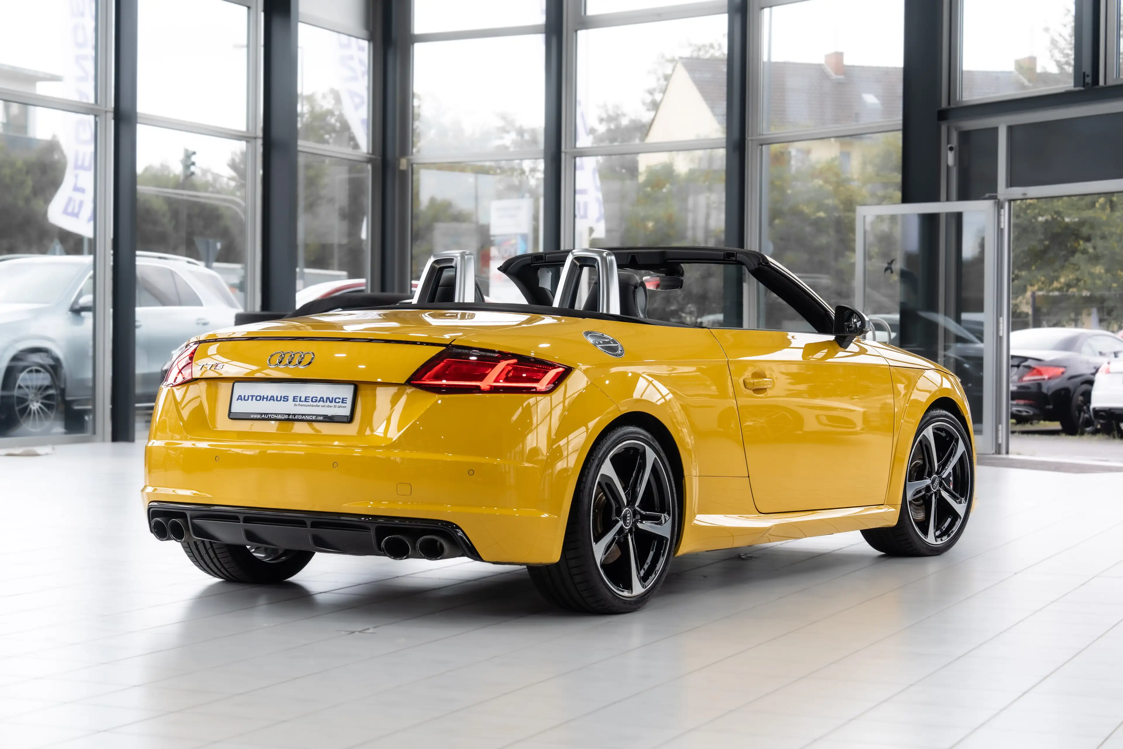 Audi TTS Roadster 2.0 TFSI quattro*SPORTSITZE* — photo 4