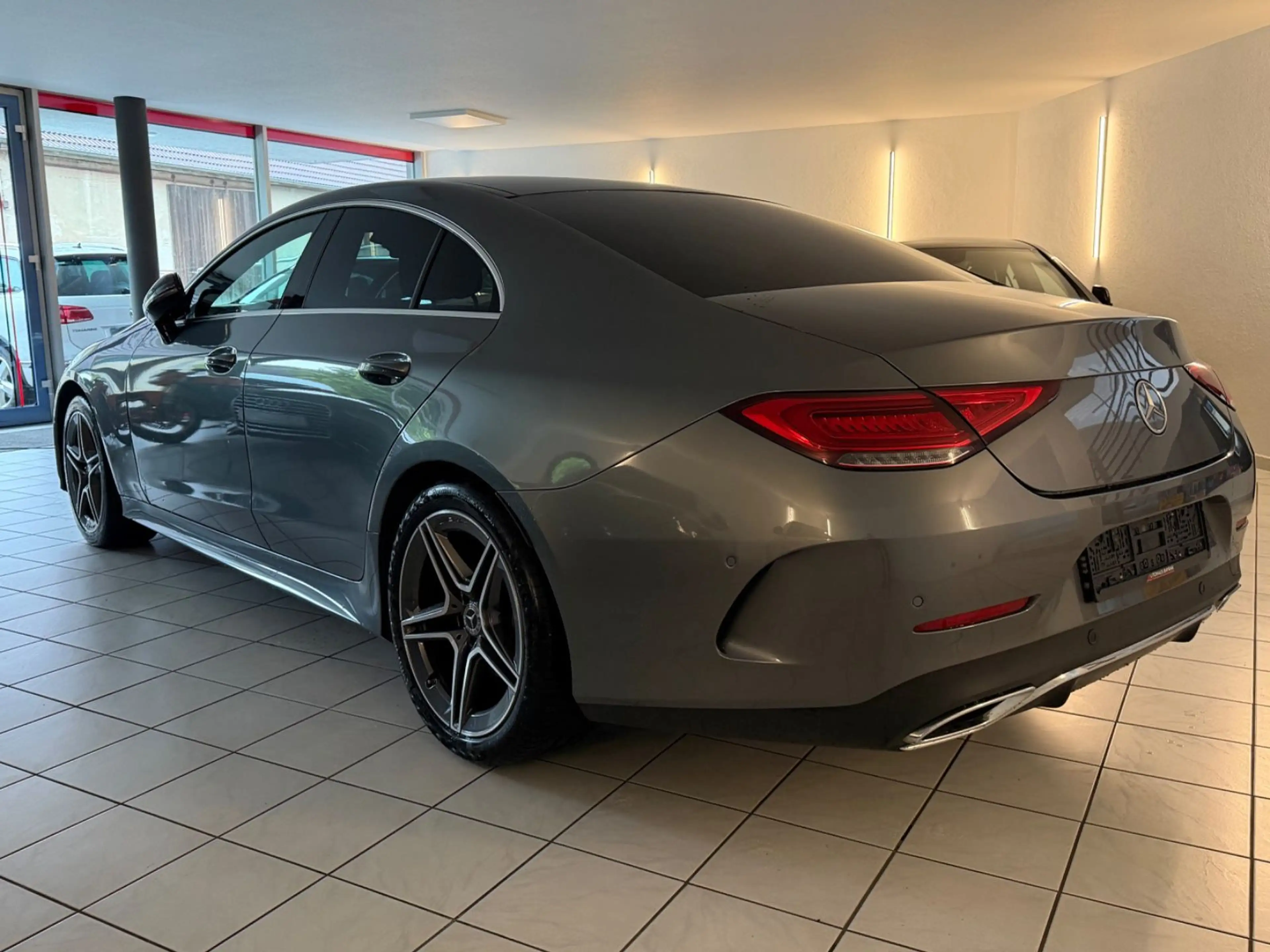 Mercedes-Benz CLS 400 d 4Matic,AMG,Massage,Multibeam,Ambiente — photo 5