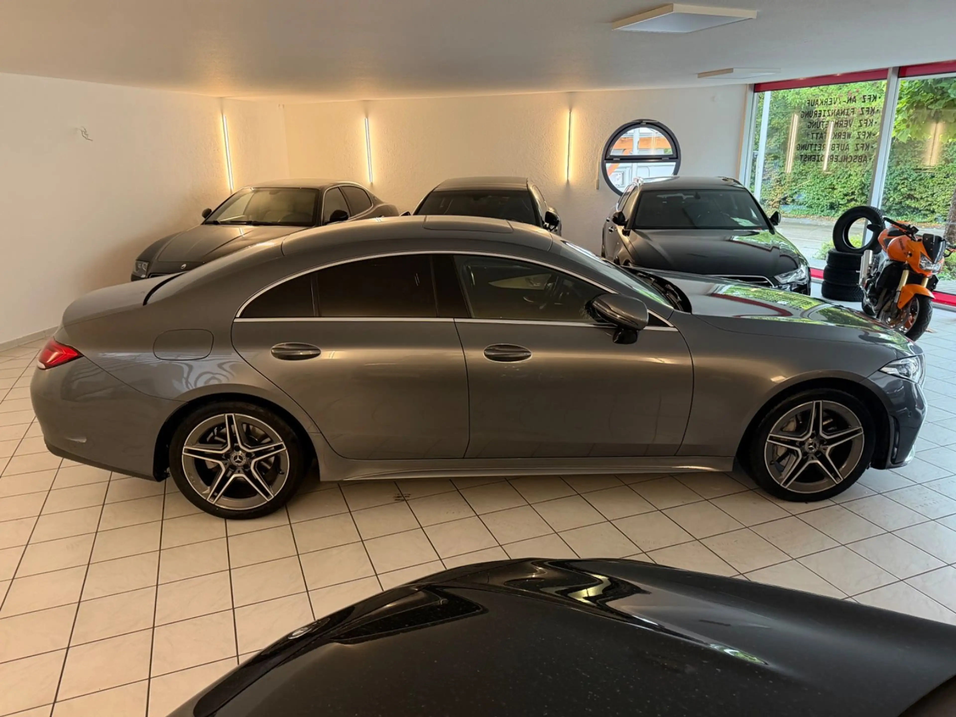 Mercedes-Benz CLS 400 d 4Matic,AMG,Massage,Multibeam,Ambiente — photo 8
