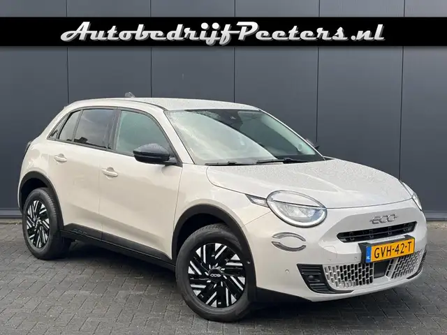 Fiat 600 1.2 Hybrid Urban Automaat Carplay Camera Cruise PD