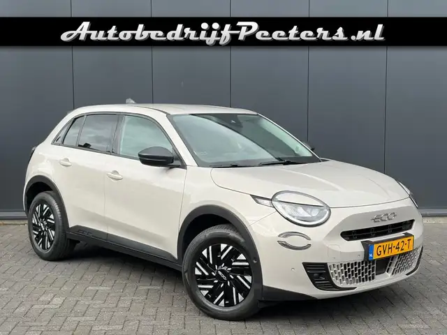 Fiat 600 1.2 Hybrid Urban Automaat Carplay Camera Cruise PD