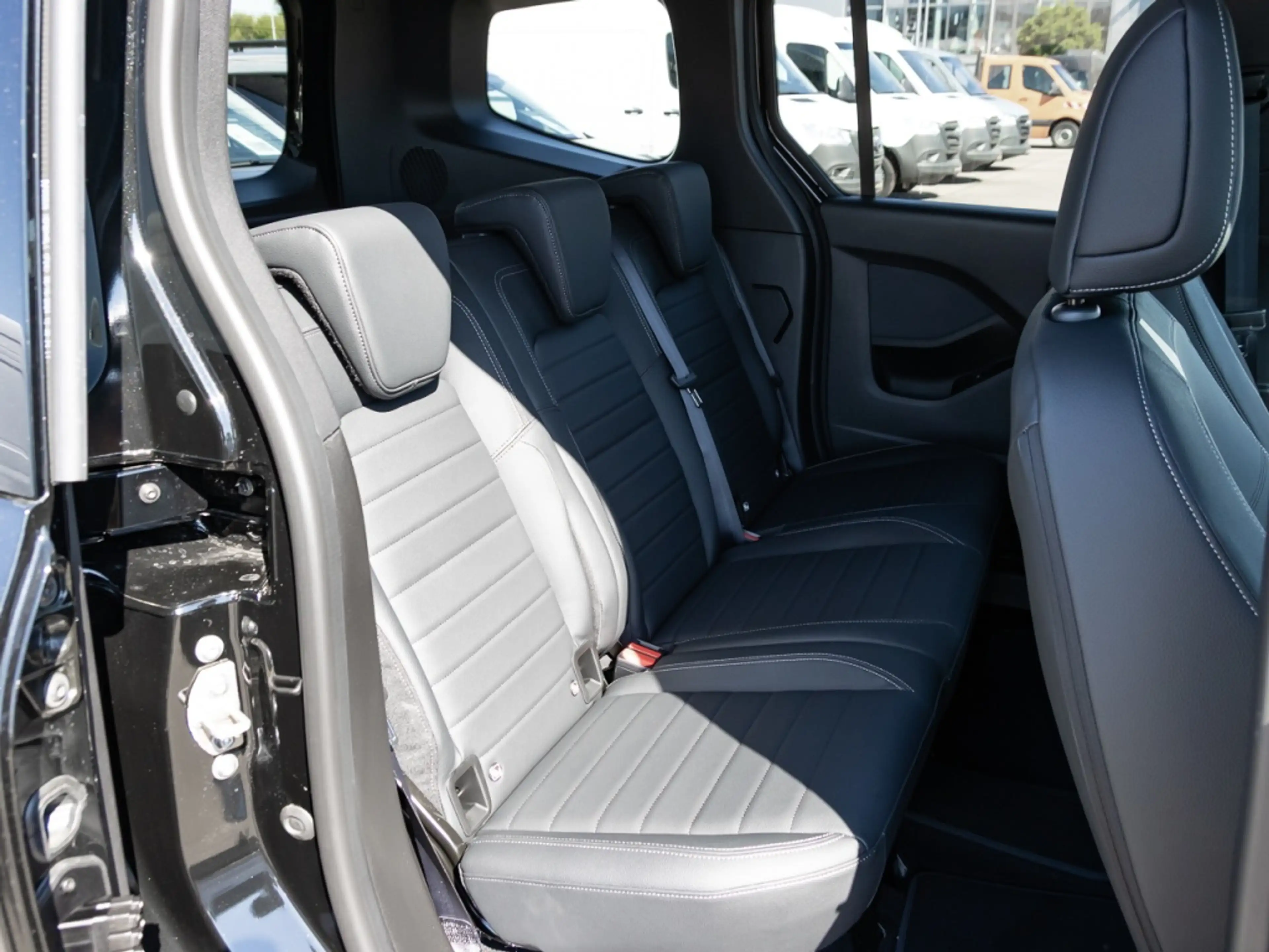 Mercedes-Benz T-Class T 180 PROGRESSIVE Standard *LED*Keyless*Kamera — photo 6