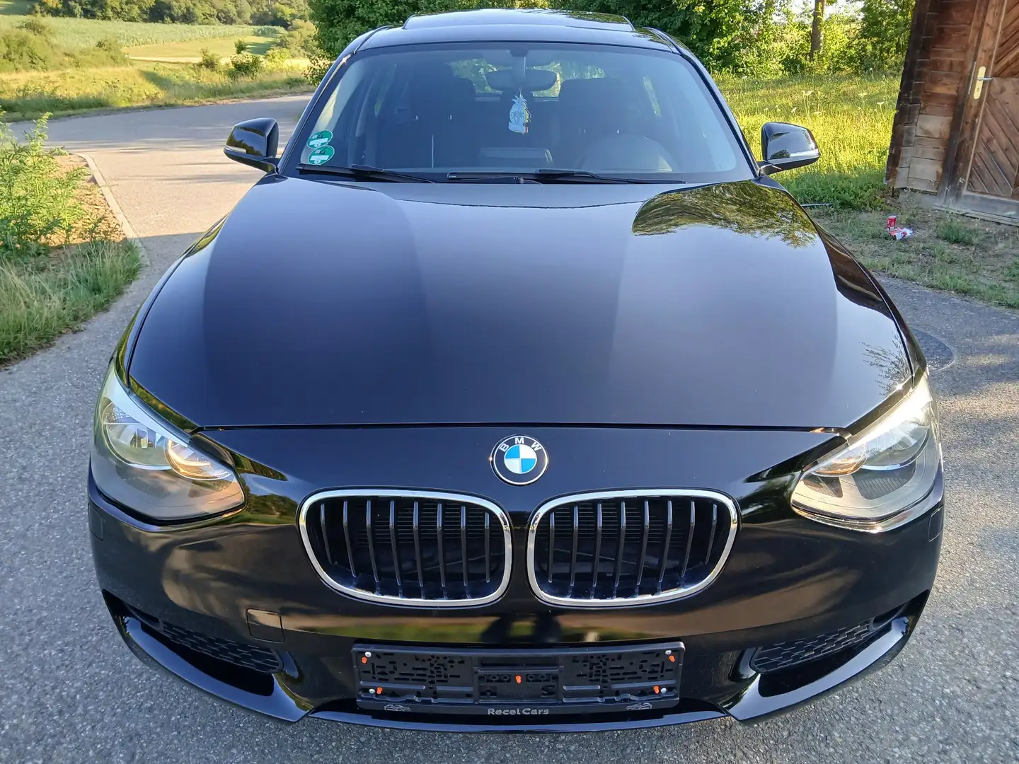 BMW 118 118i Sport Line Schwarz - 1